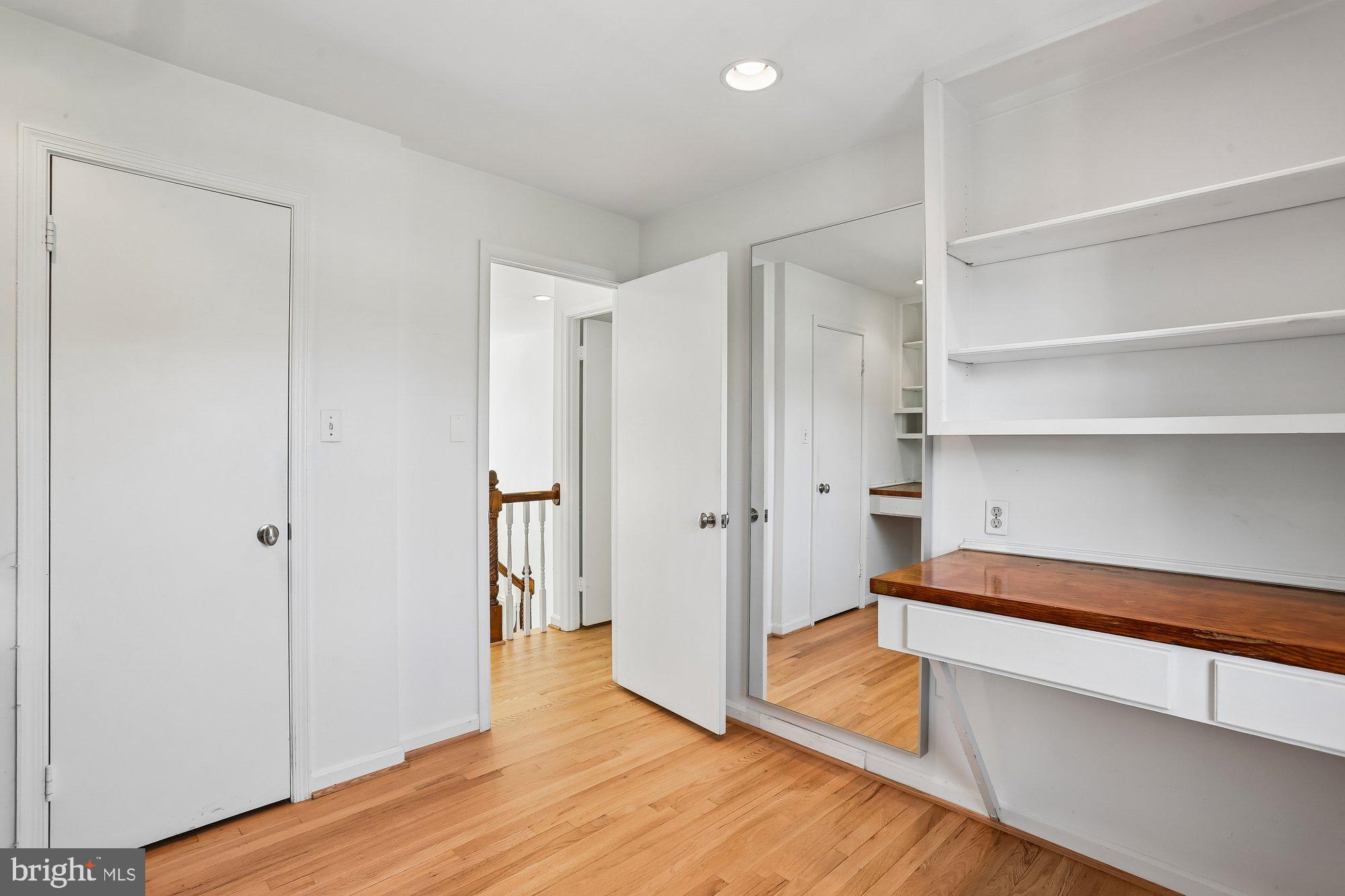 OLD FARM - Residential