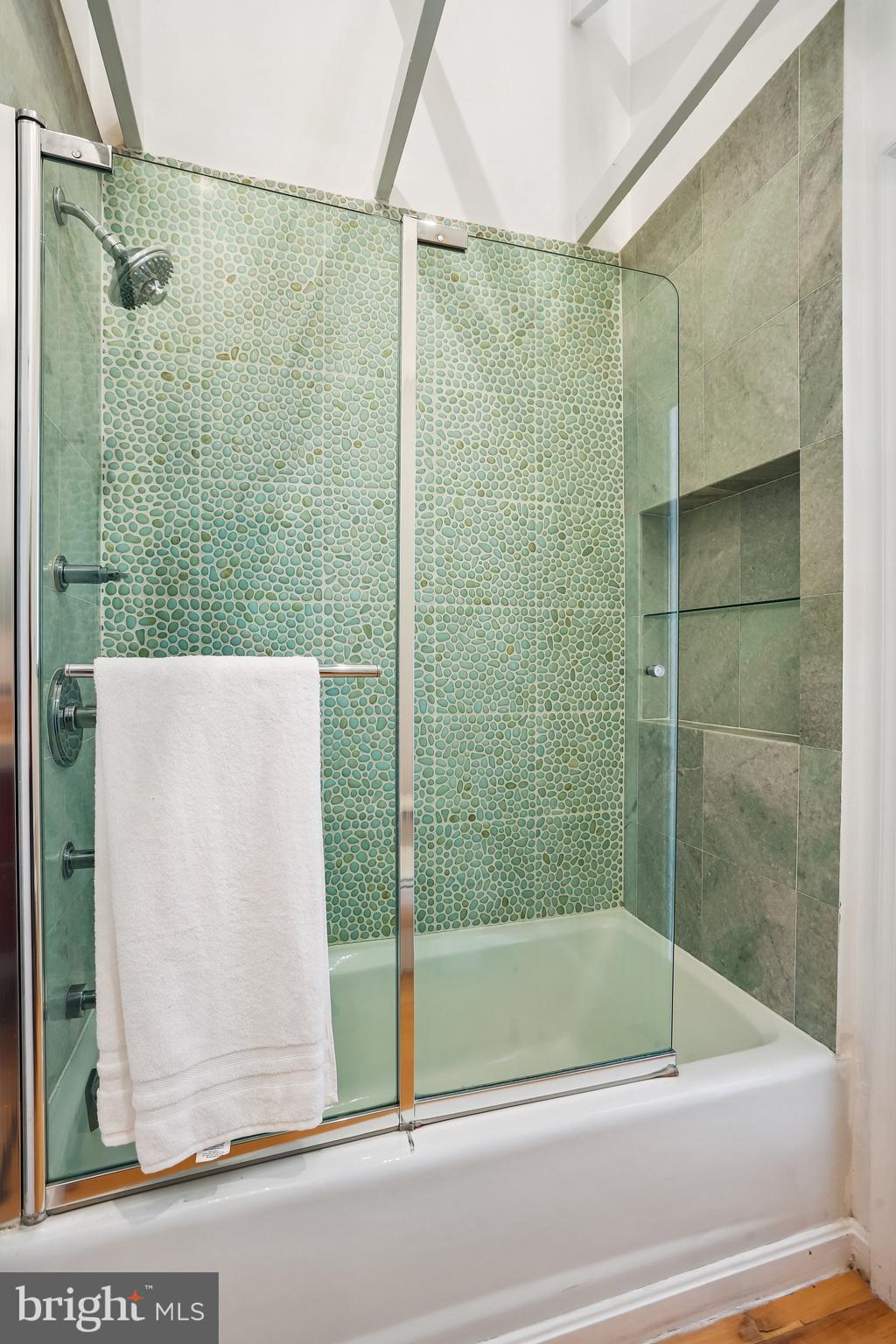 OLD FARM - Residential