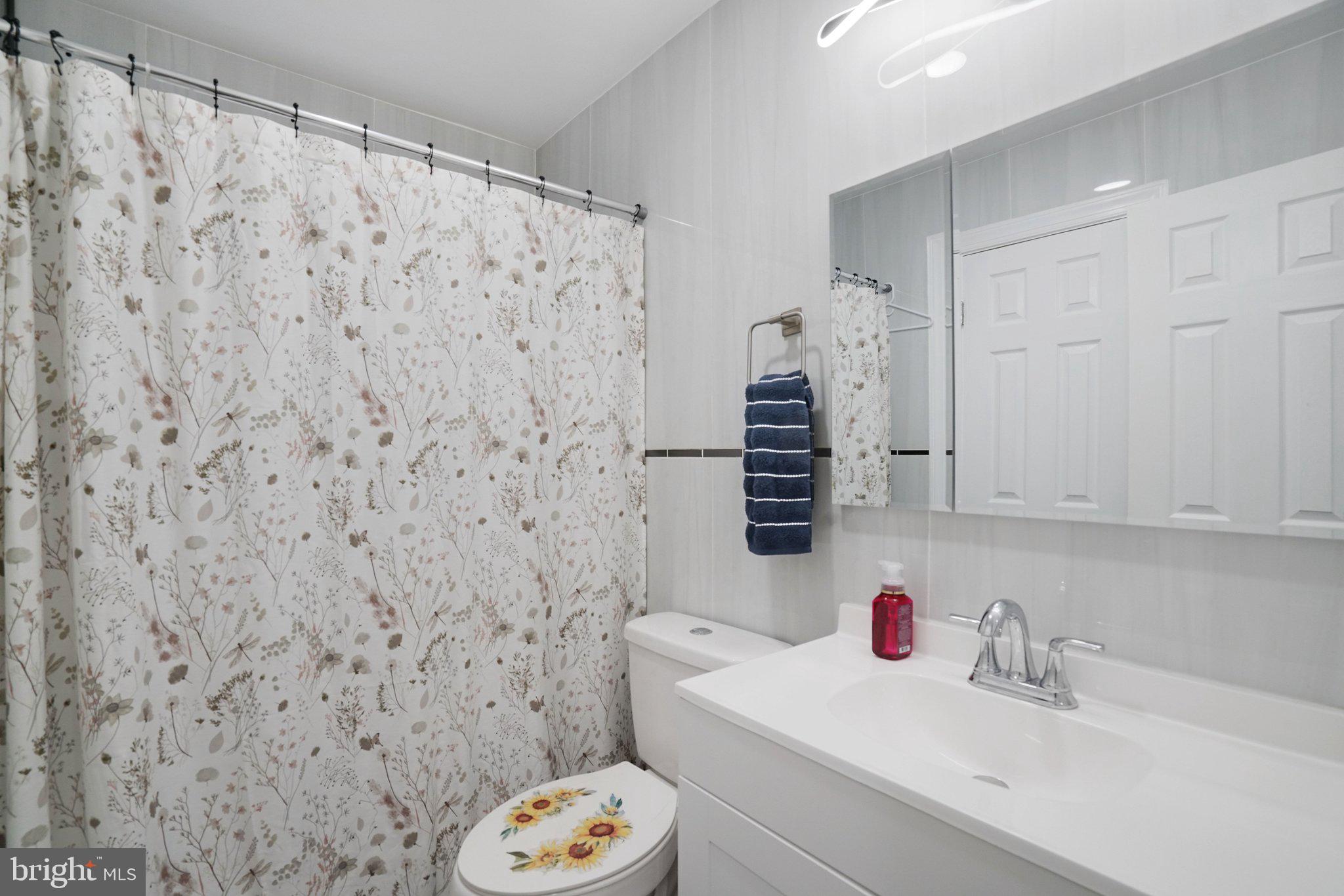 RITCHIE HEIGHTS - Residential