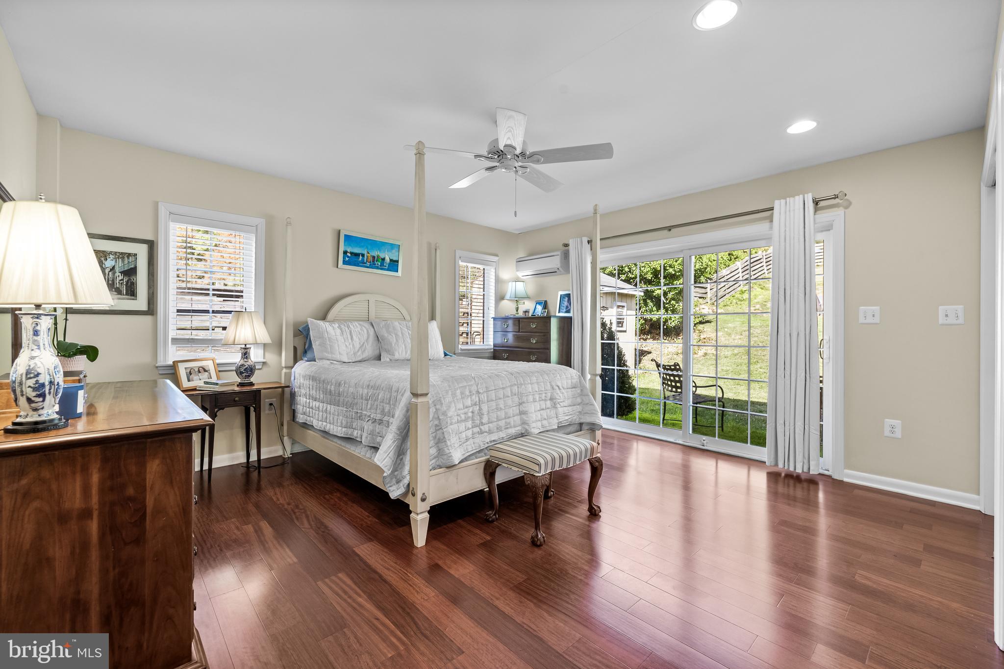 RUXTON VILLAGE - Residential