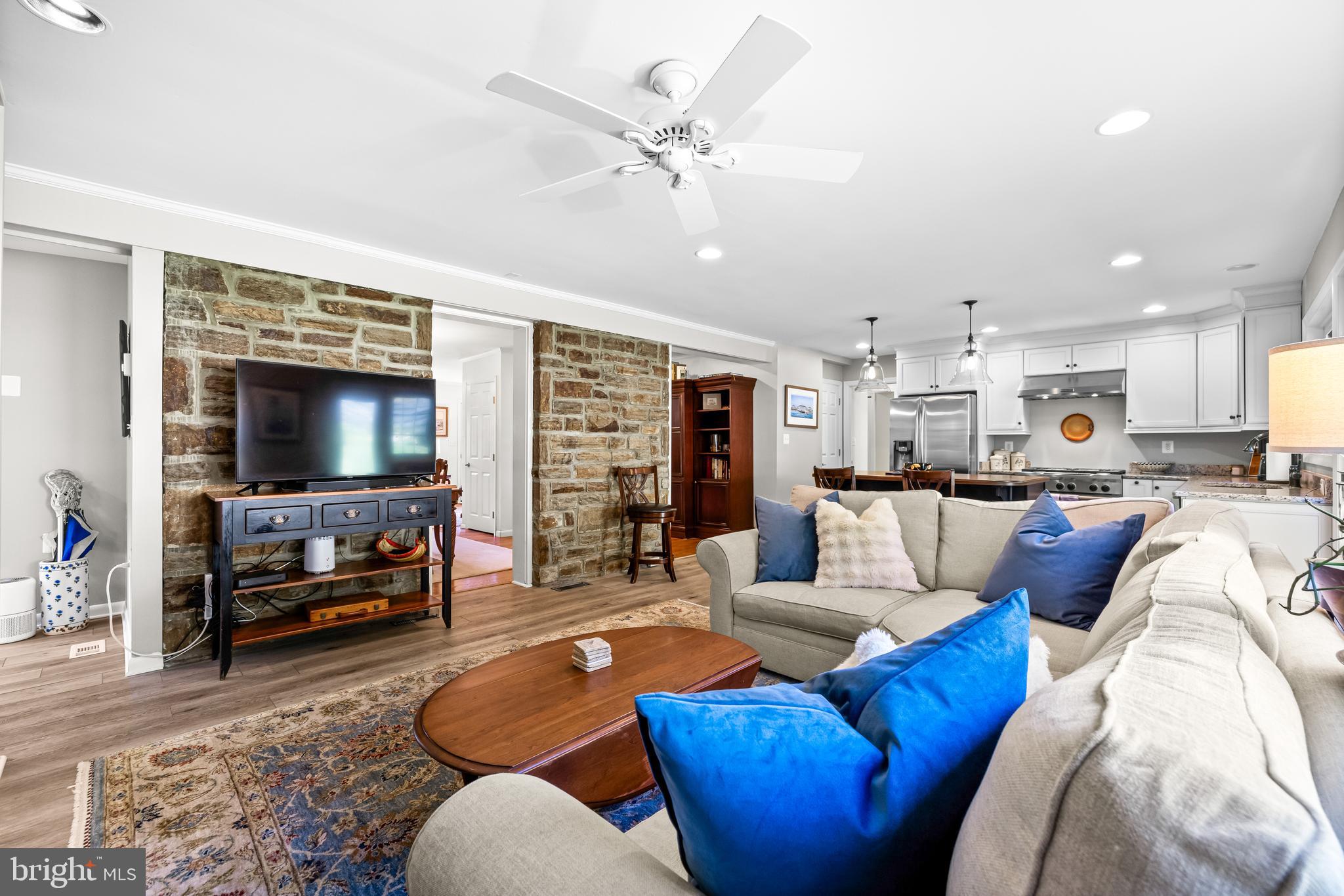 RUXTON VILLAGE - Residential