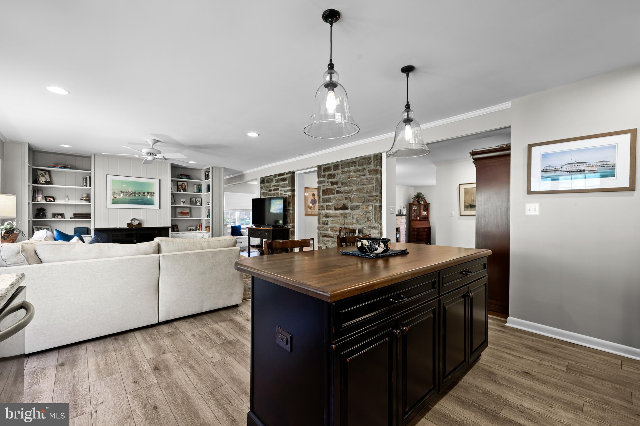 RUXTON VILLAGE - Residential