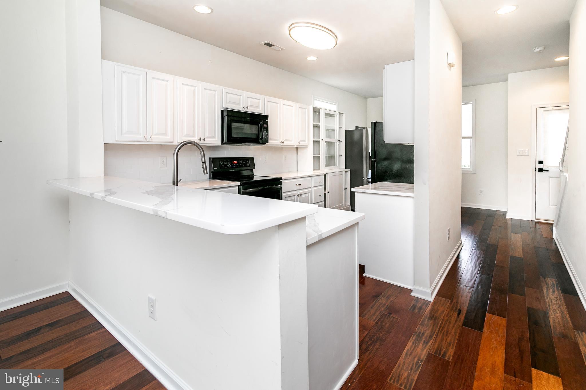 CEDAR COMMONS - Residential