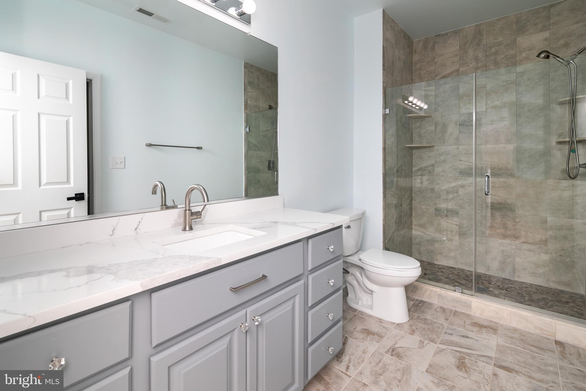 CEDAR COMMONS - Residential