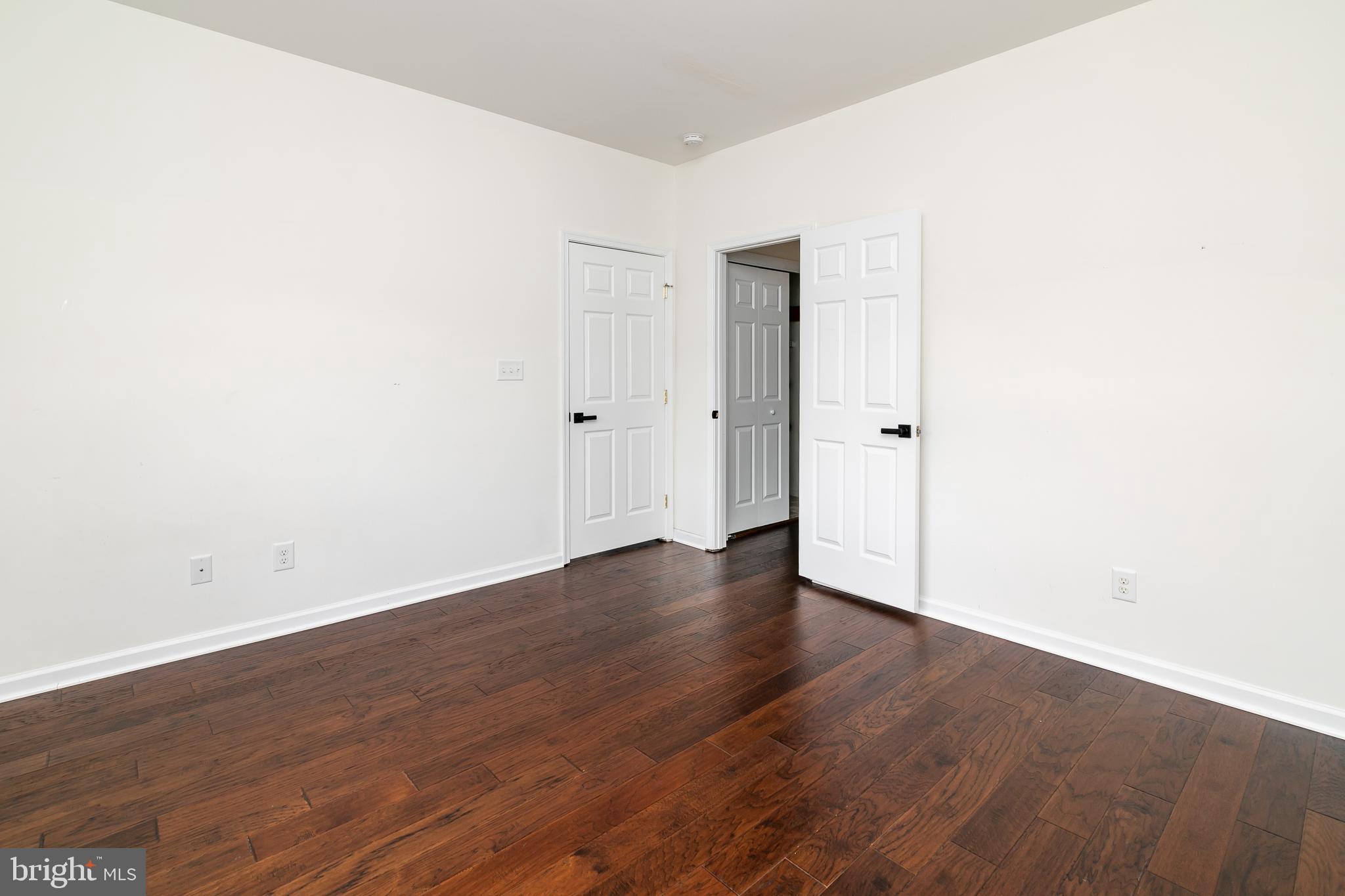 CEDAR COMMONS - Residential