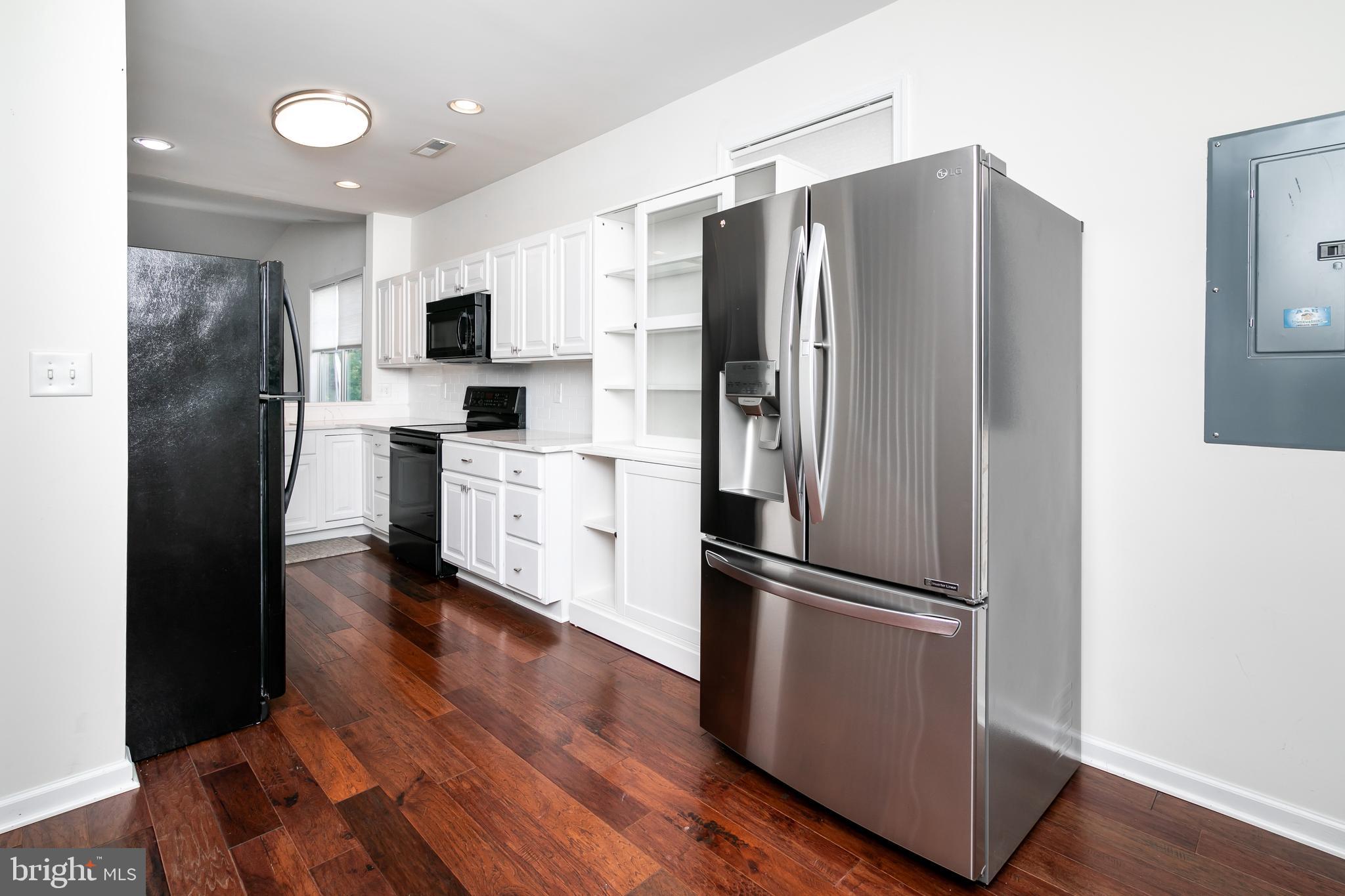 CEDAR COMMONS - Residential