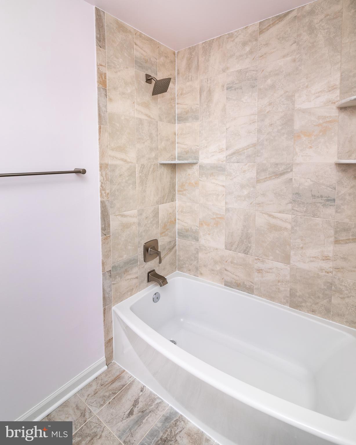 CEDAR COMMONS - Residential