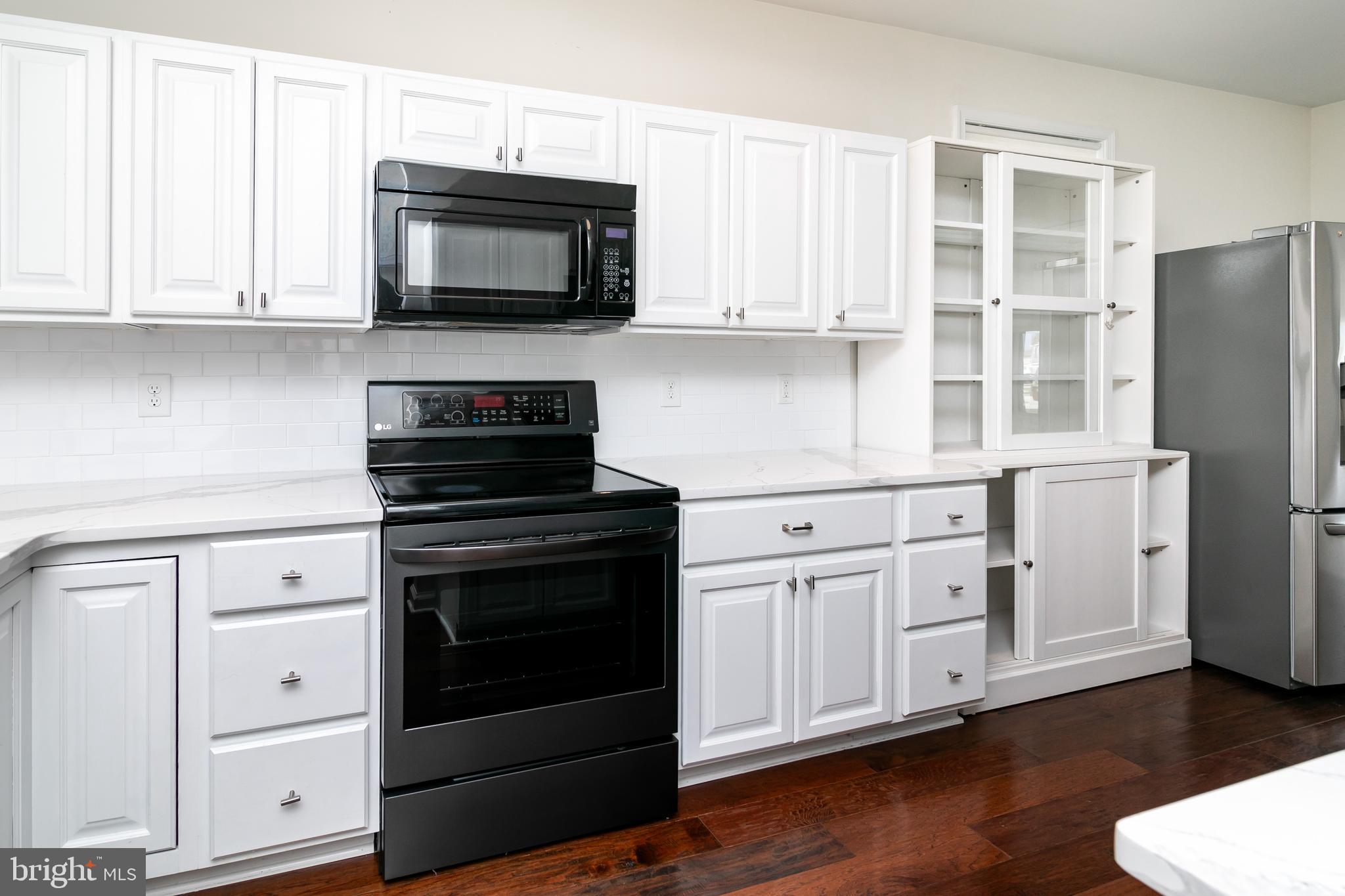 CEDAR COMMONS - Residential