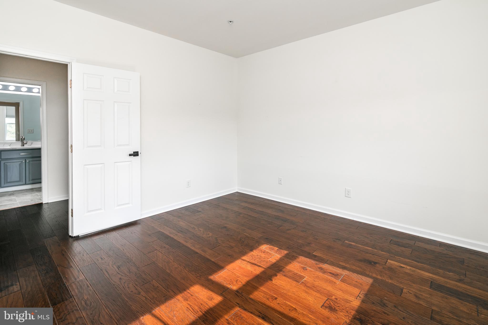 CEDAR COMMONS - Residential