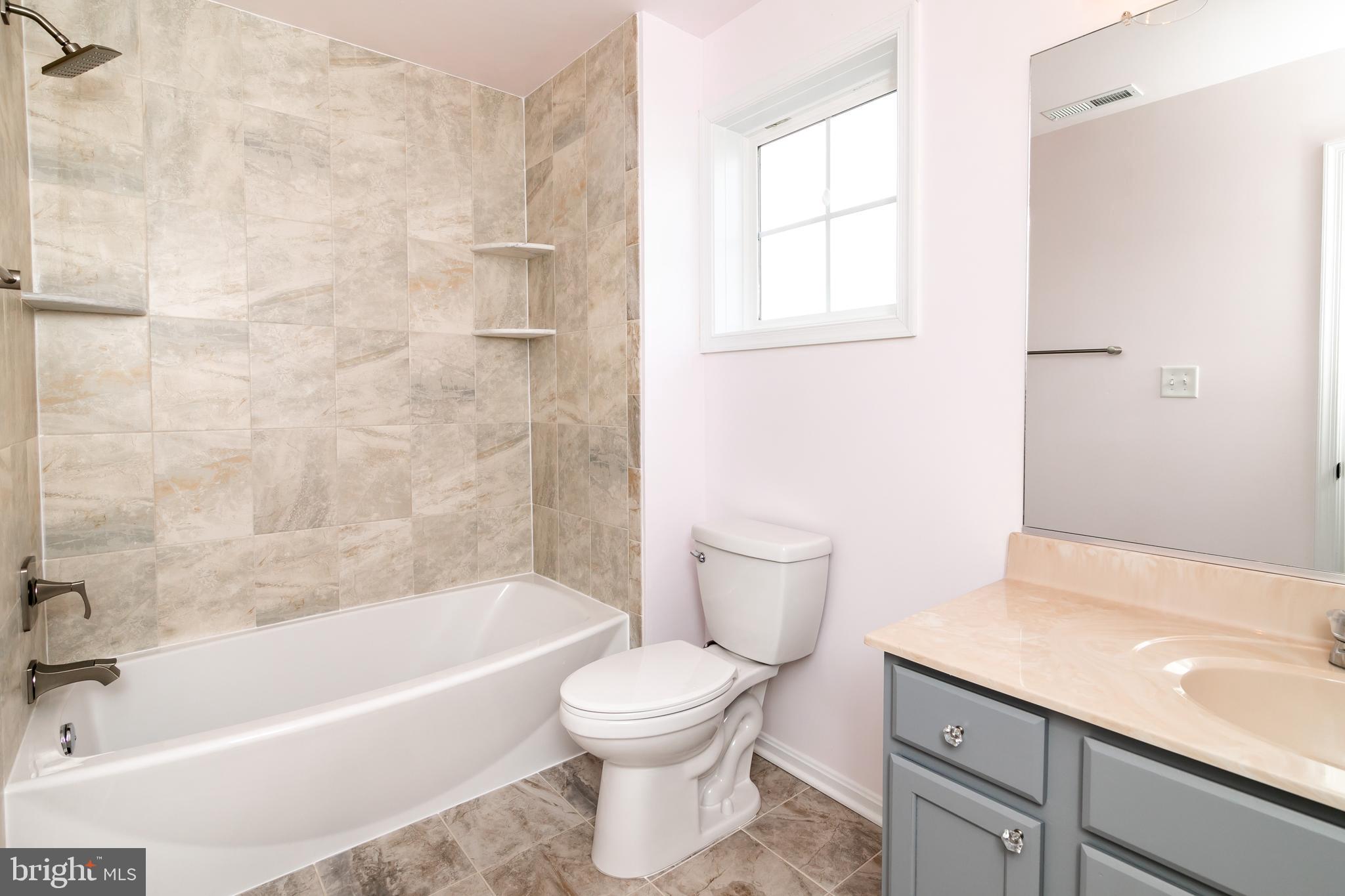 CEDAR COMMONS - Residential