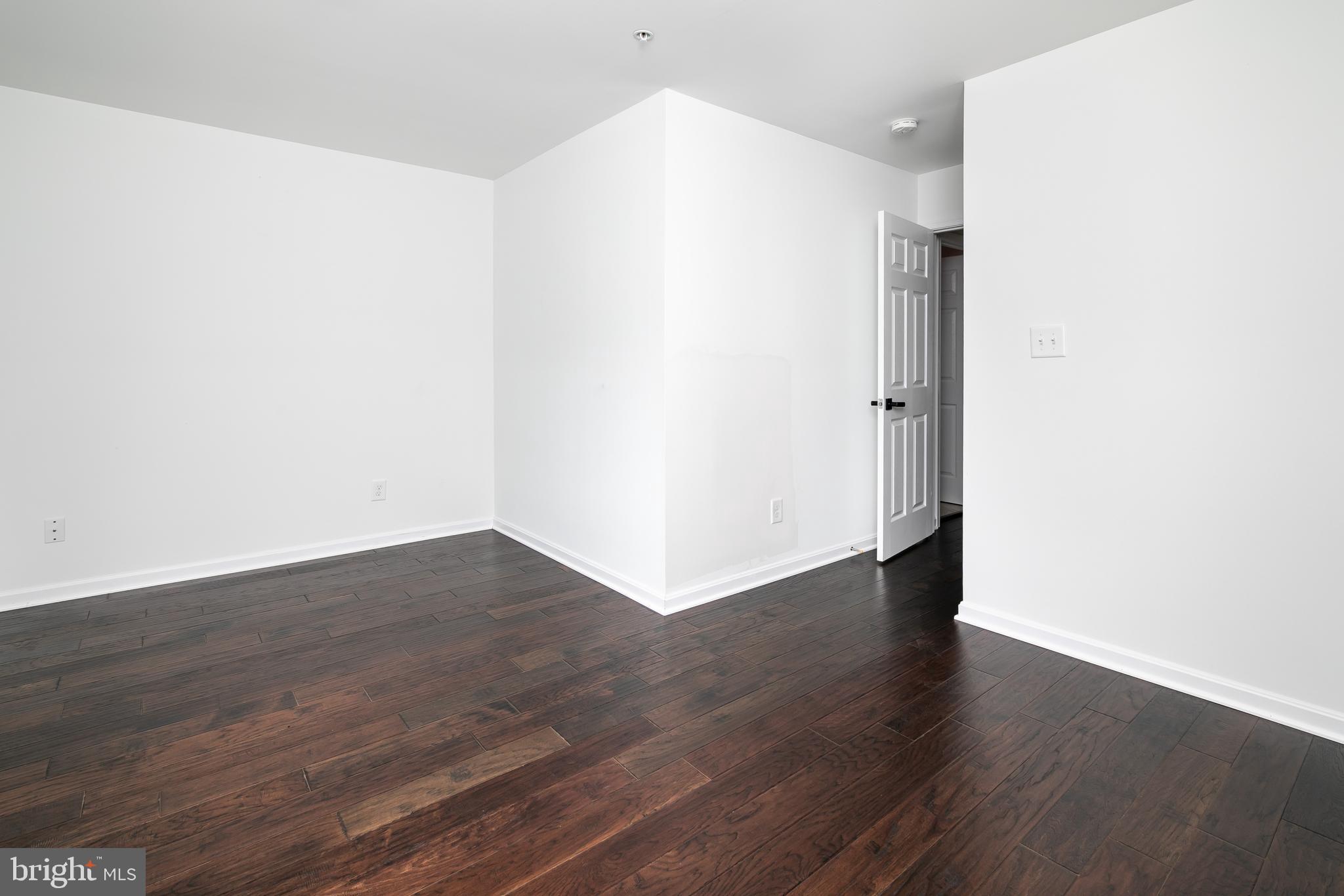 CEDAR COMMONS - Residential