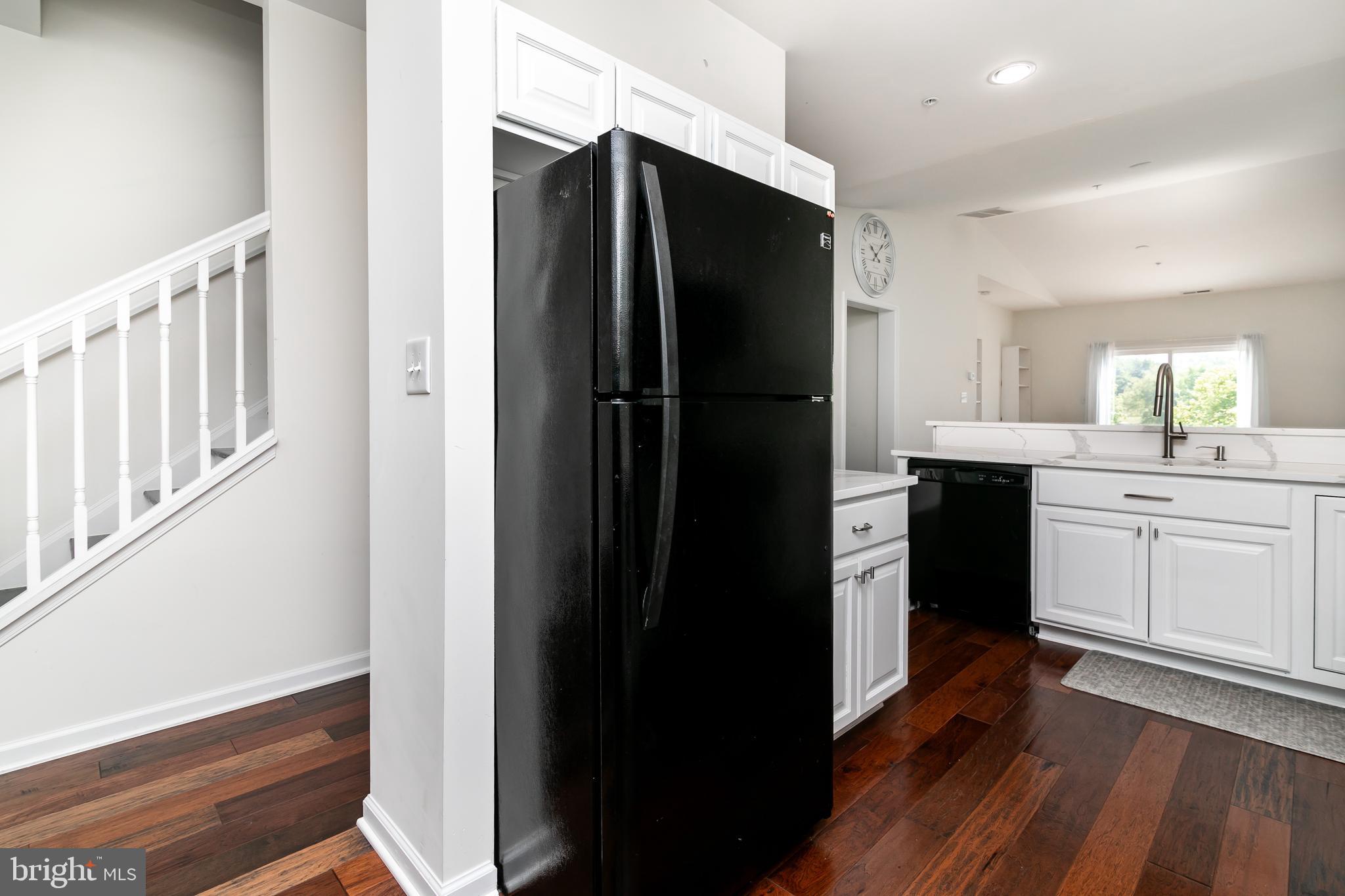 CEDAR COMMONS - Residential