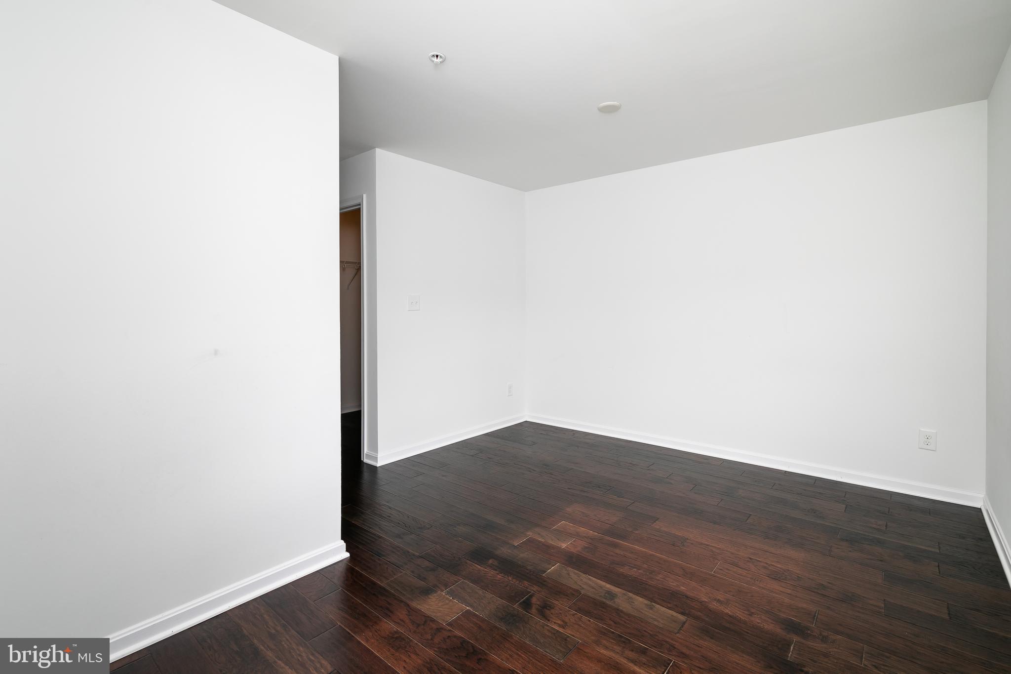 CEDAR COMMONS - Residential