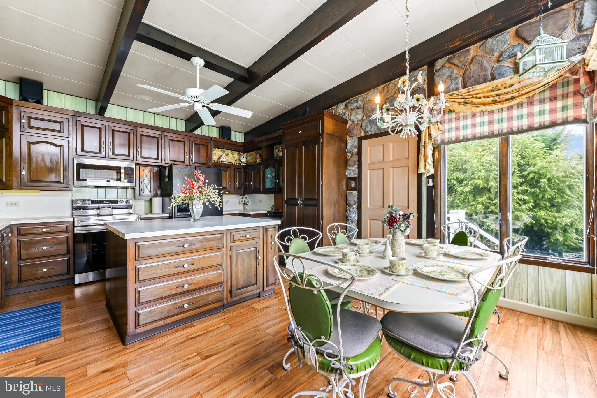 GLENSIDE PARK - Residential