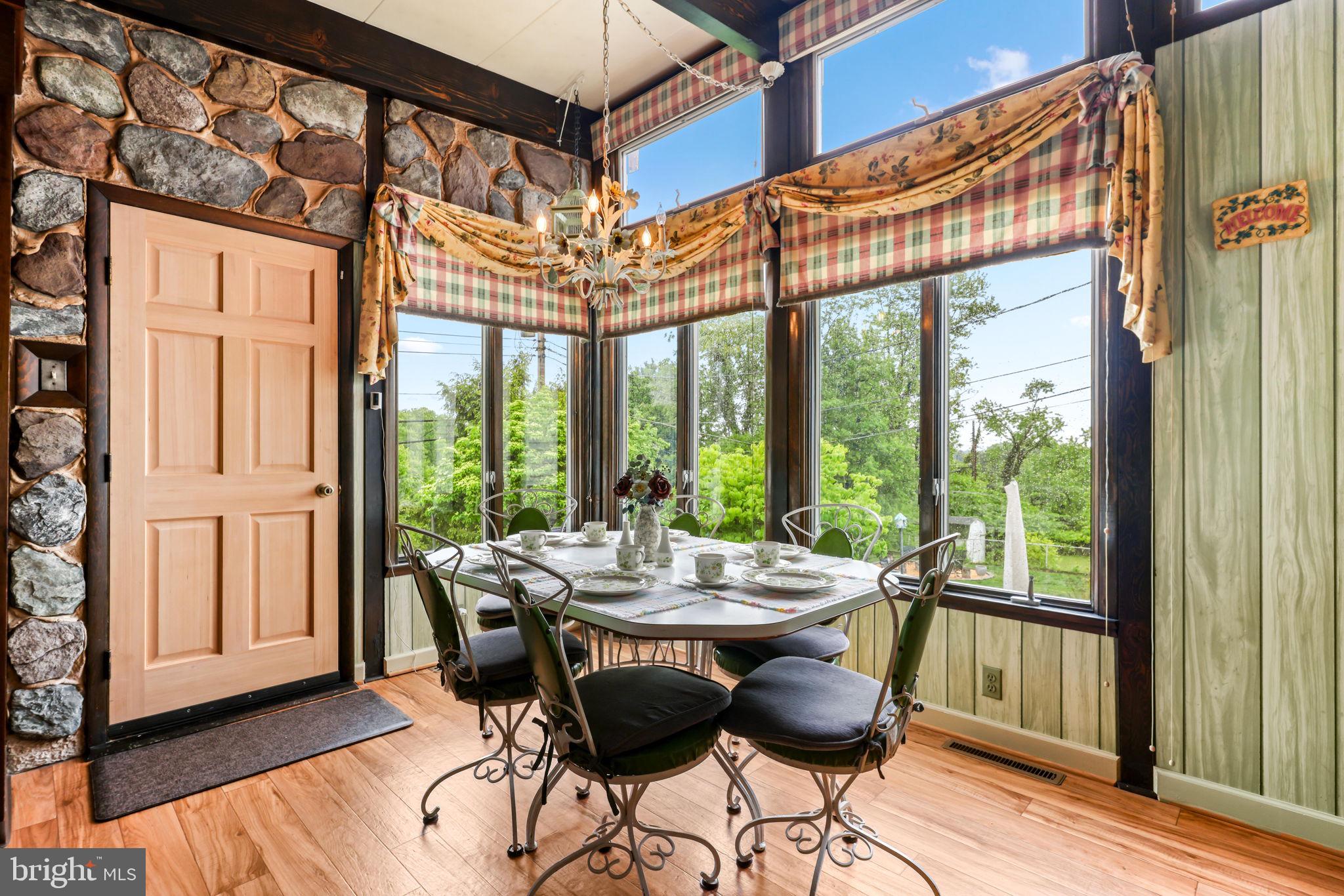 GLENSIDE PARK - Residential