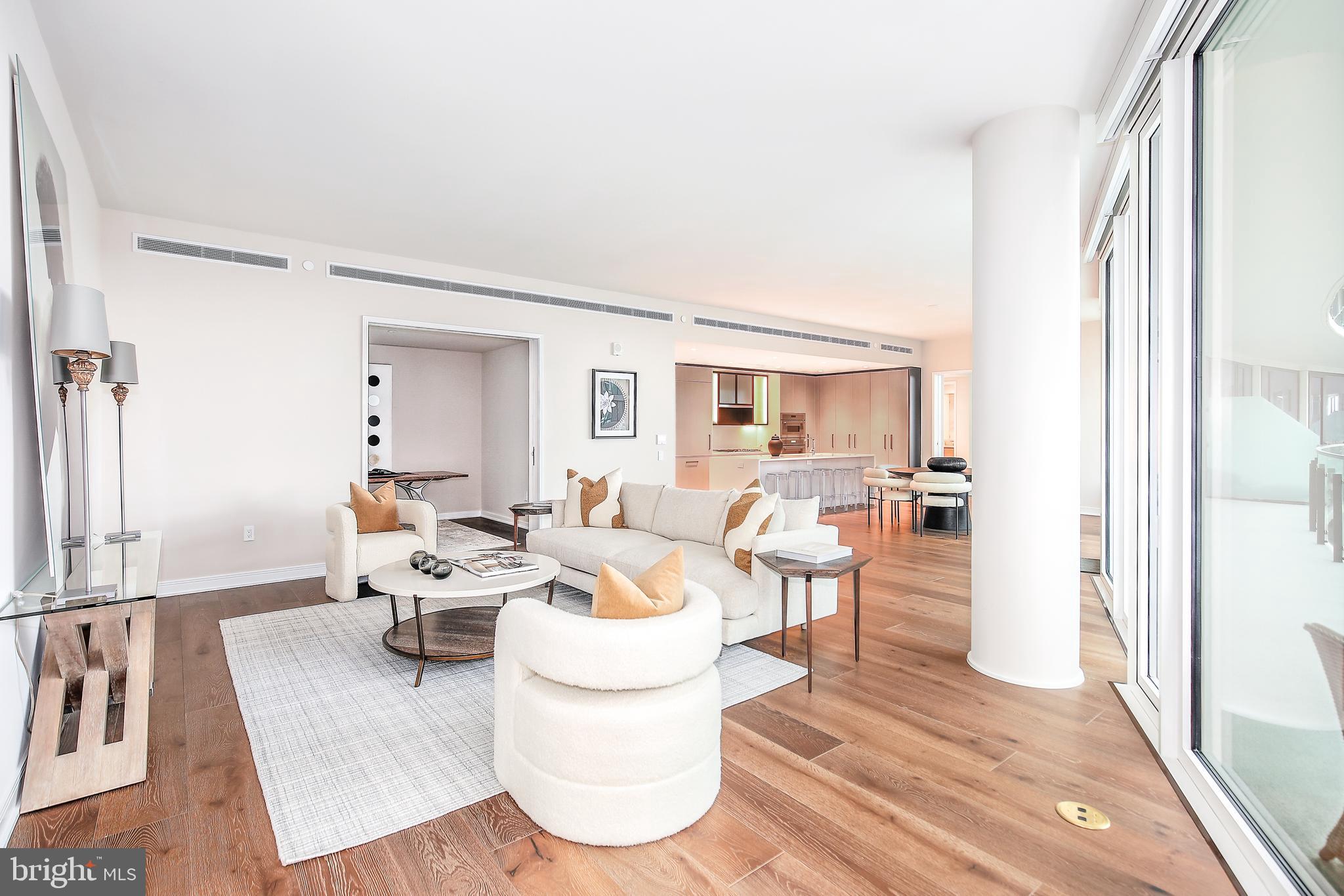 601 WHARF STREET SW 906