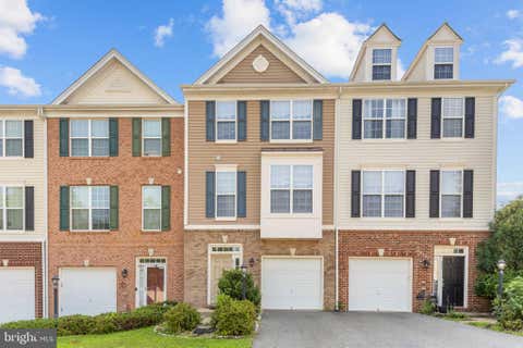 Townhouse For Sale - 811 Carnaby Street<br/> STAFFORD, VA 22554