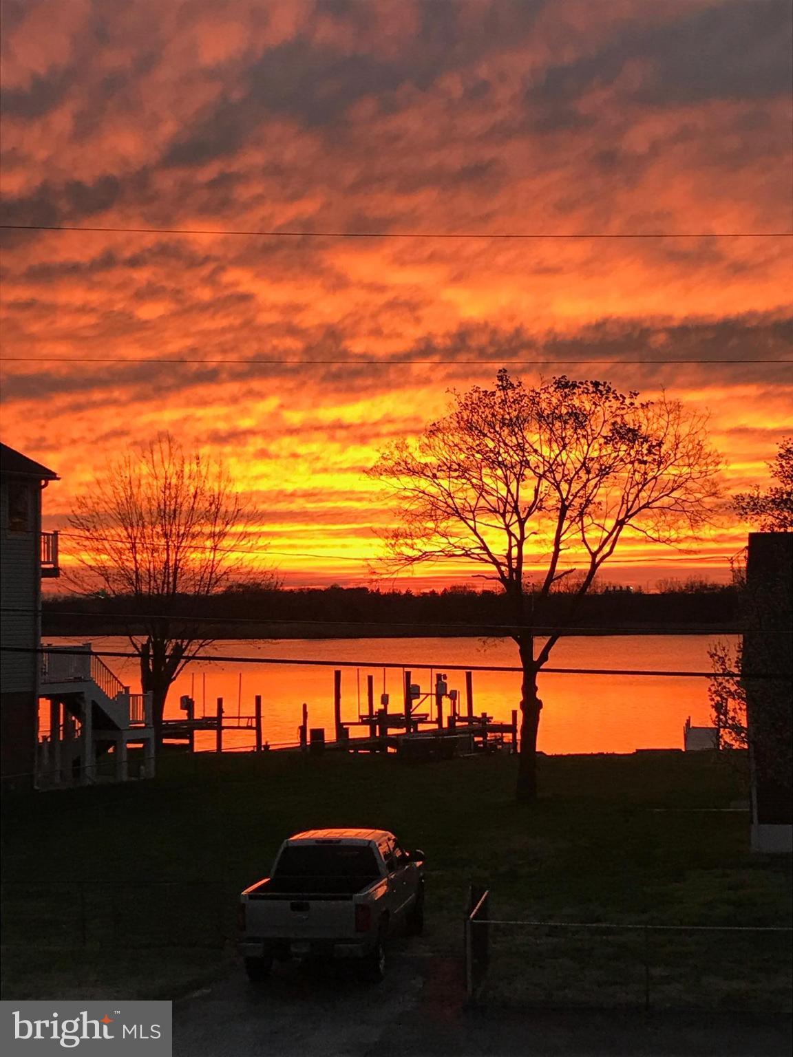 LYNCH POINT - Residential