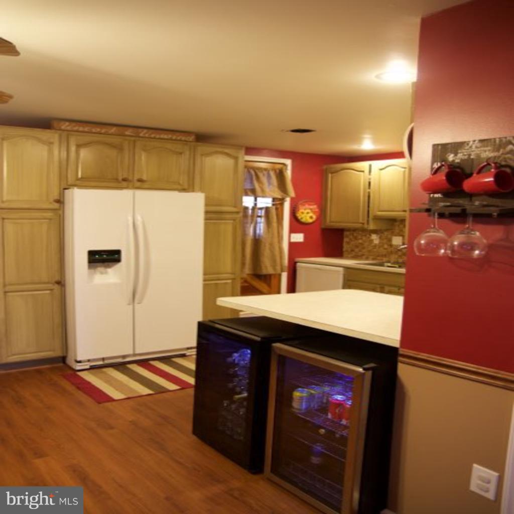 LYNCH POINT - Residential