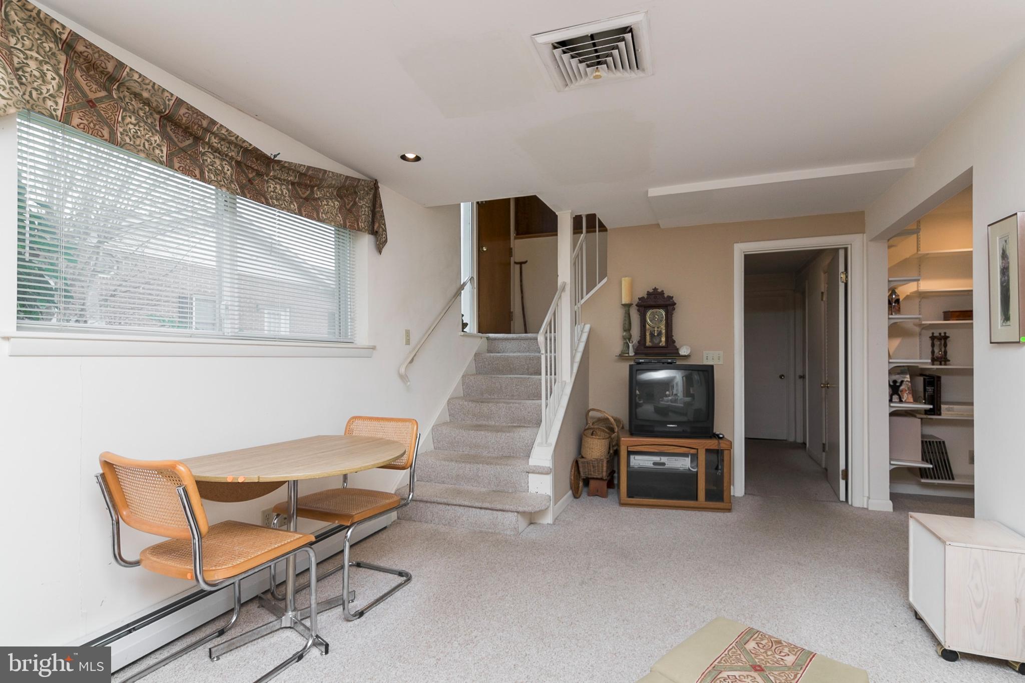 RIVERVIEW ESTATES - Residential