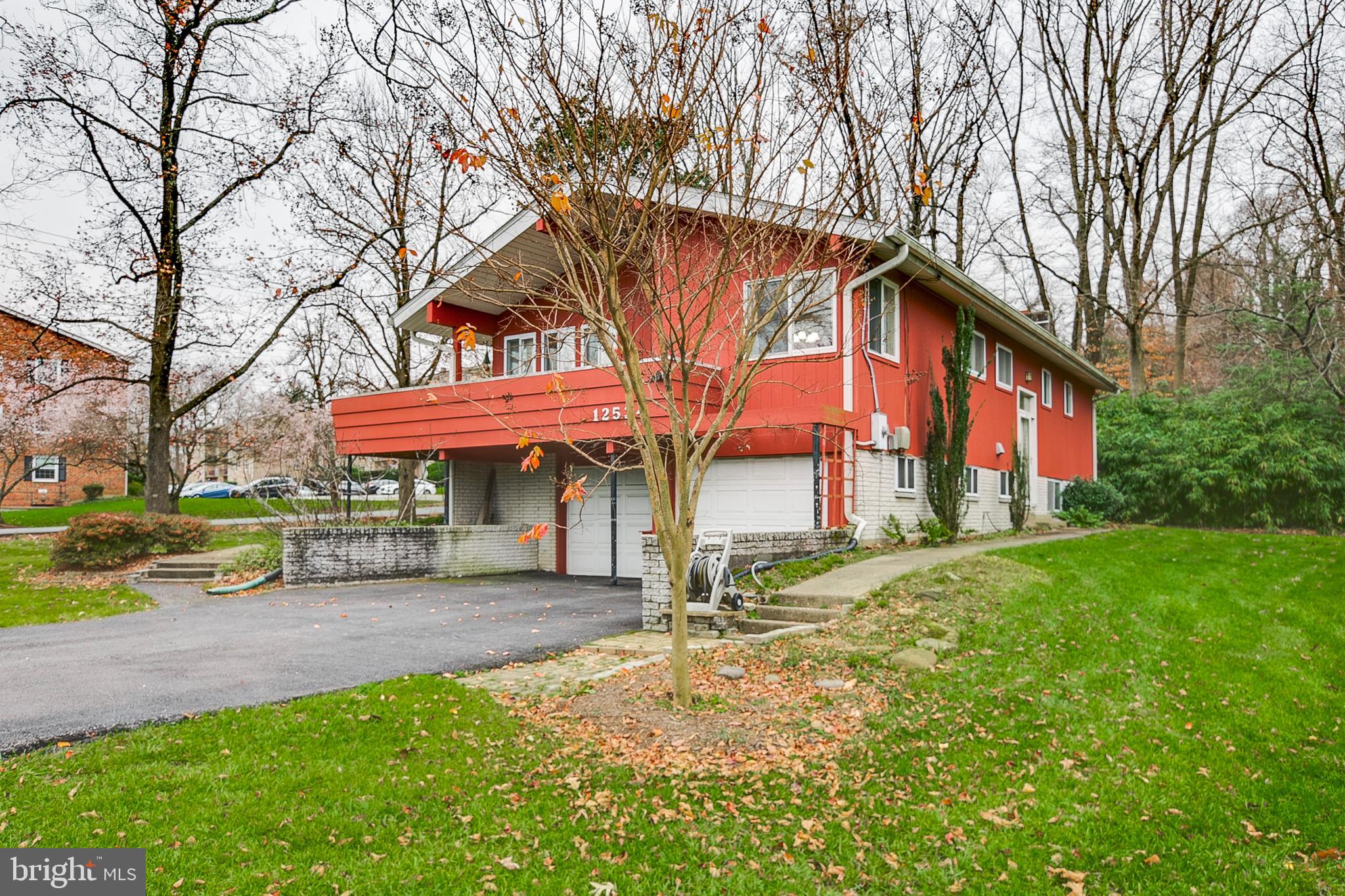 RIVERVIEW ESTATES - Residential