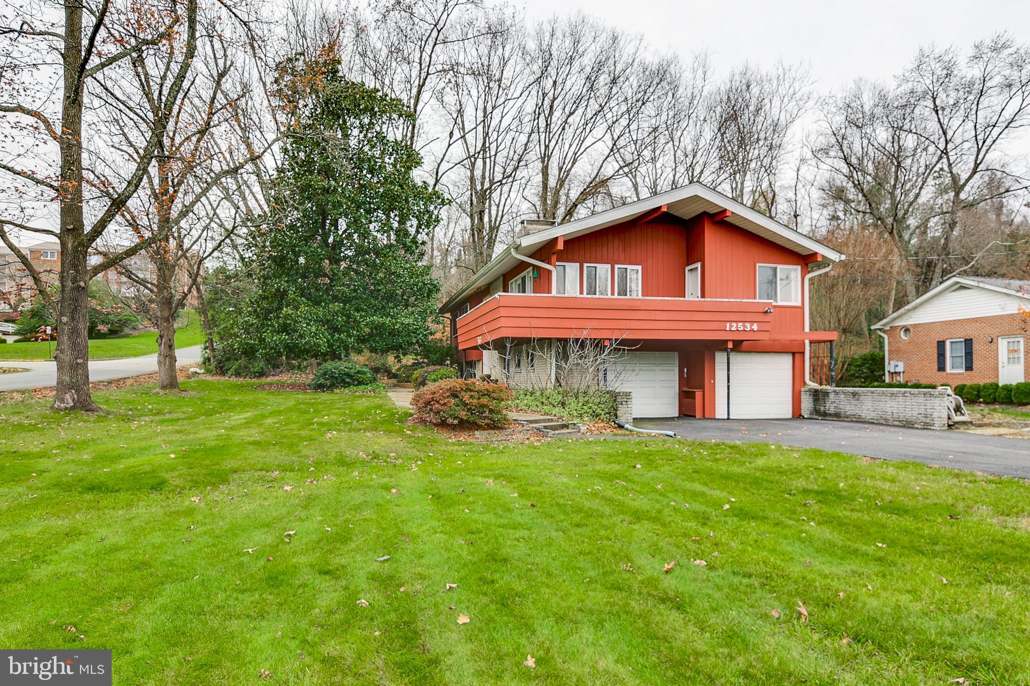 RIVERVIEW ESTATES - Residential