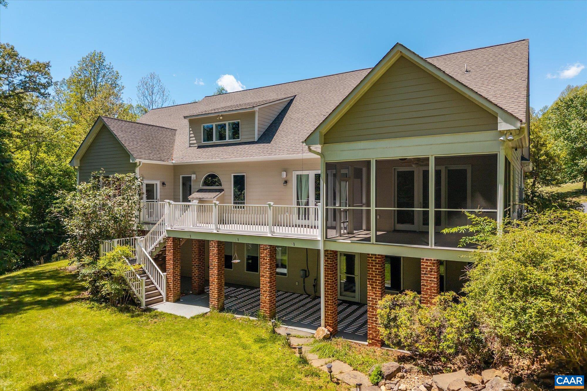 BROKEN ISLAND - Residential