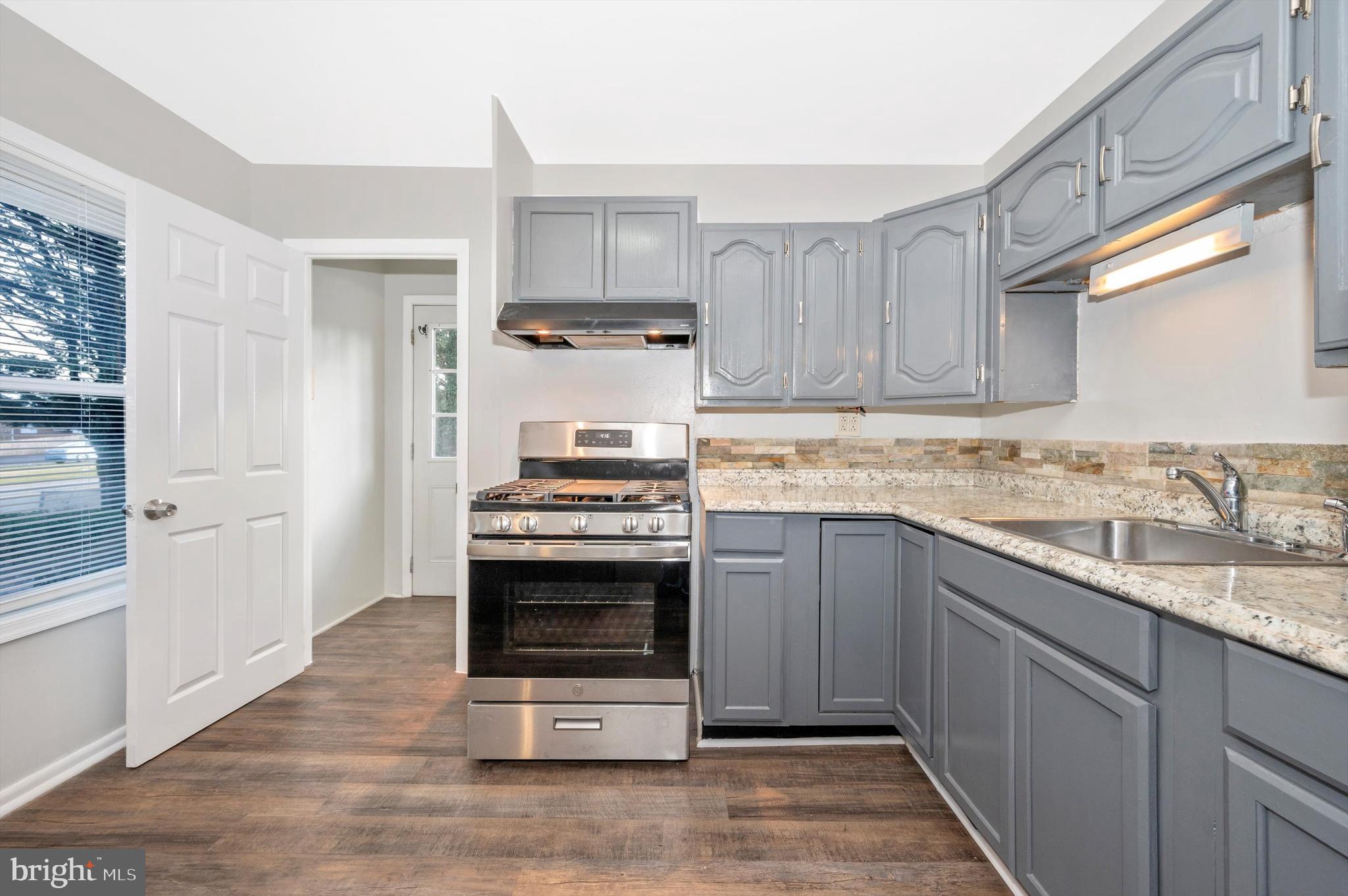 ACADEMY ACRES - Residential