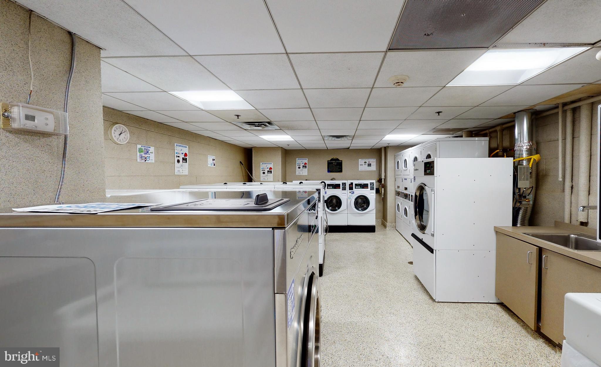 SOCIETY HILL - Residential Lease