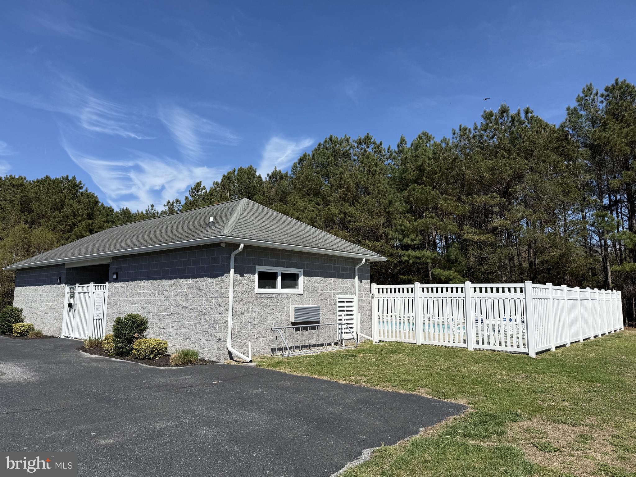 ESTATES OF MORRIS MILL - Residential