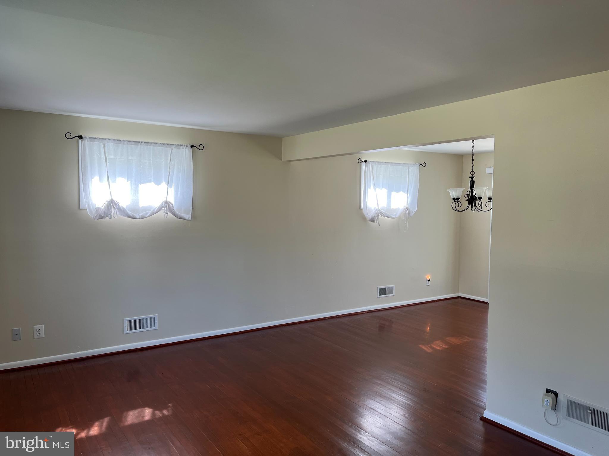 GLEN BURNIE PARK - Residential Lease