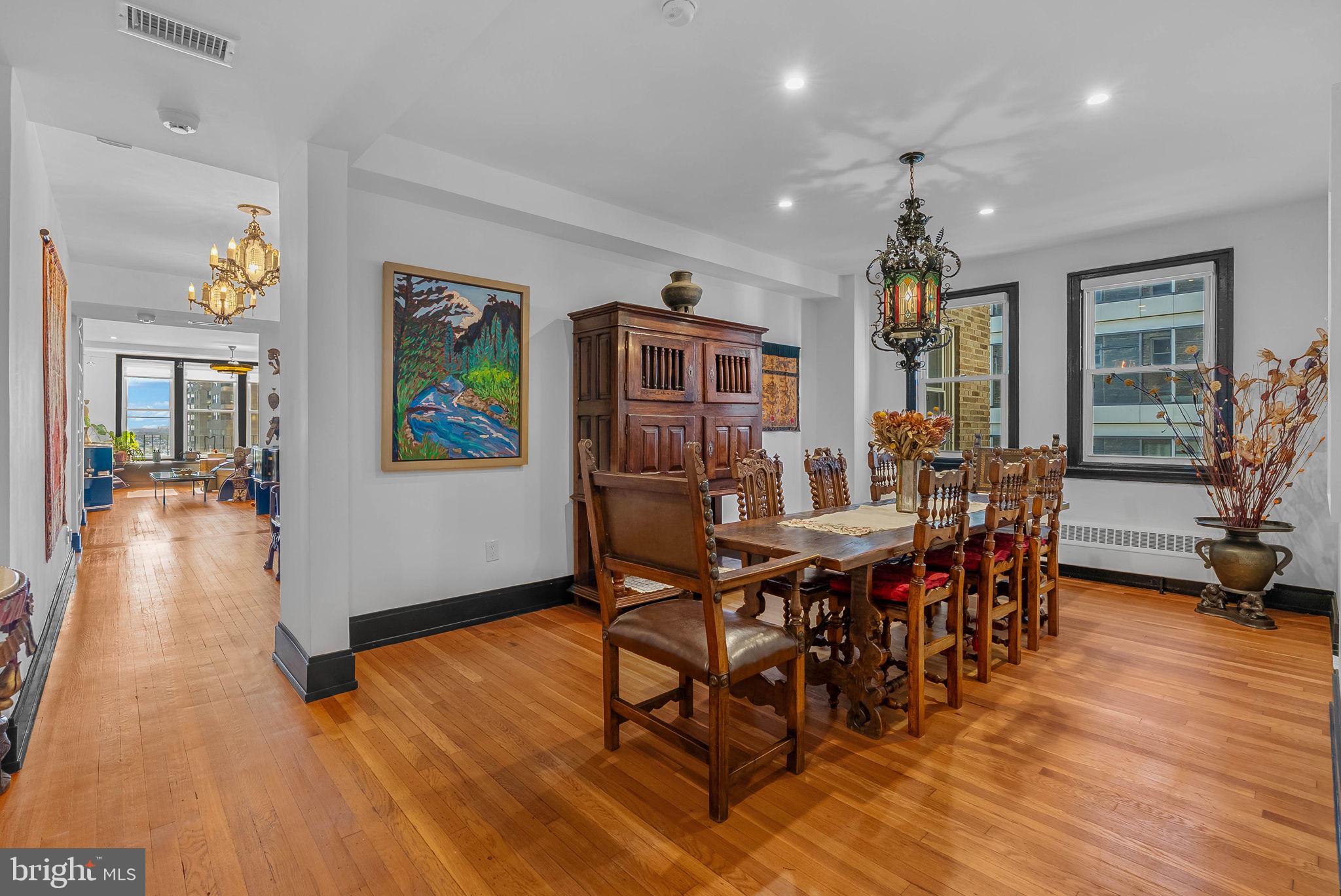 1901 WALNUT STREET 15A