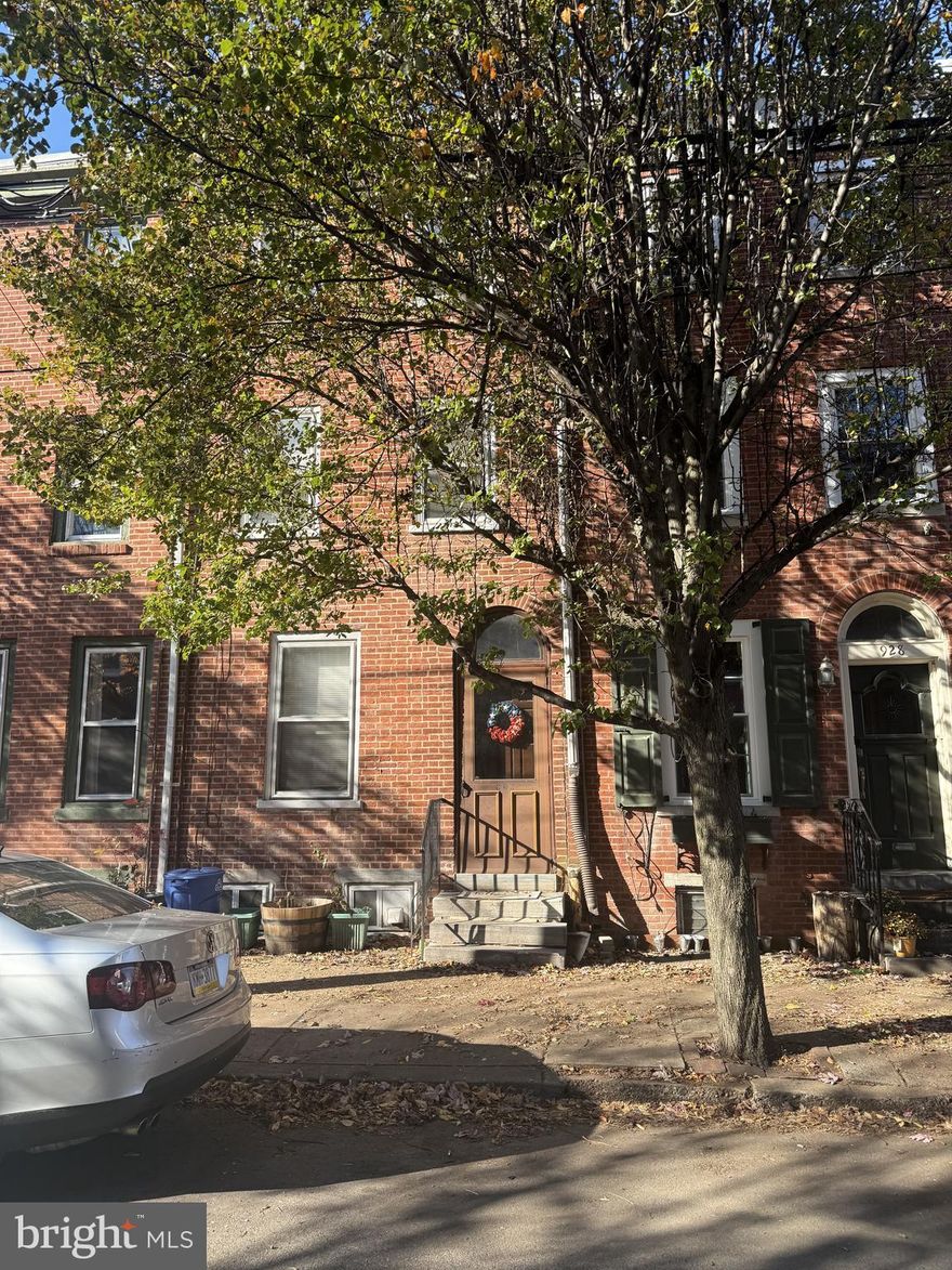 Welcome to 930 S 2nd Street, a promising opportunity nestled in the charming Queens Village neighborhood of Philadelphia. This property is a diamond in the rough, ready to shine with a bit of TLC. The first floor boasts a spacious layout featuring a generous living room, a dining area perfect for gatherings, and kitchen. Additionally, you'll find a convenient bedroom and a full bath on this level, offering flexibility and ease of living.

Ascend to the third floor, where two additional bedrooms await, providing ample space for family or guests. This home is ideally situated in the vibrant heart of Queens Village, offering easy access to the lively Penn's Landing, the scenic waterfront, and the eclectic neighborhoods of Bella Vista and Society Hill. It's a prime location for those who need to commute, with quick routes to major highways like I-95, I-676, and I-76, as well as convenient access to bridges leading to New Jersey. Embrace the potential of this property and transform it into your dream home in one of Philadelphia's most desirable areas.