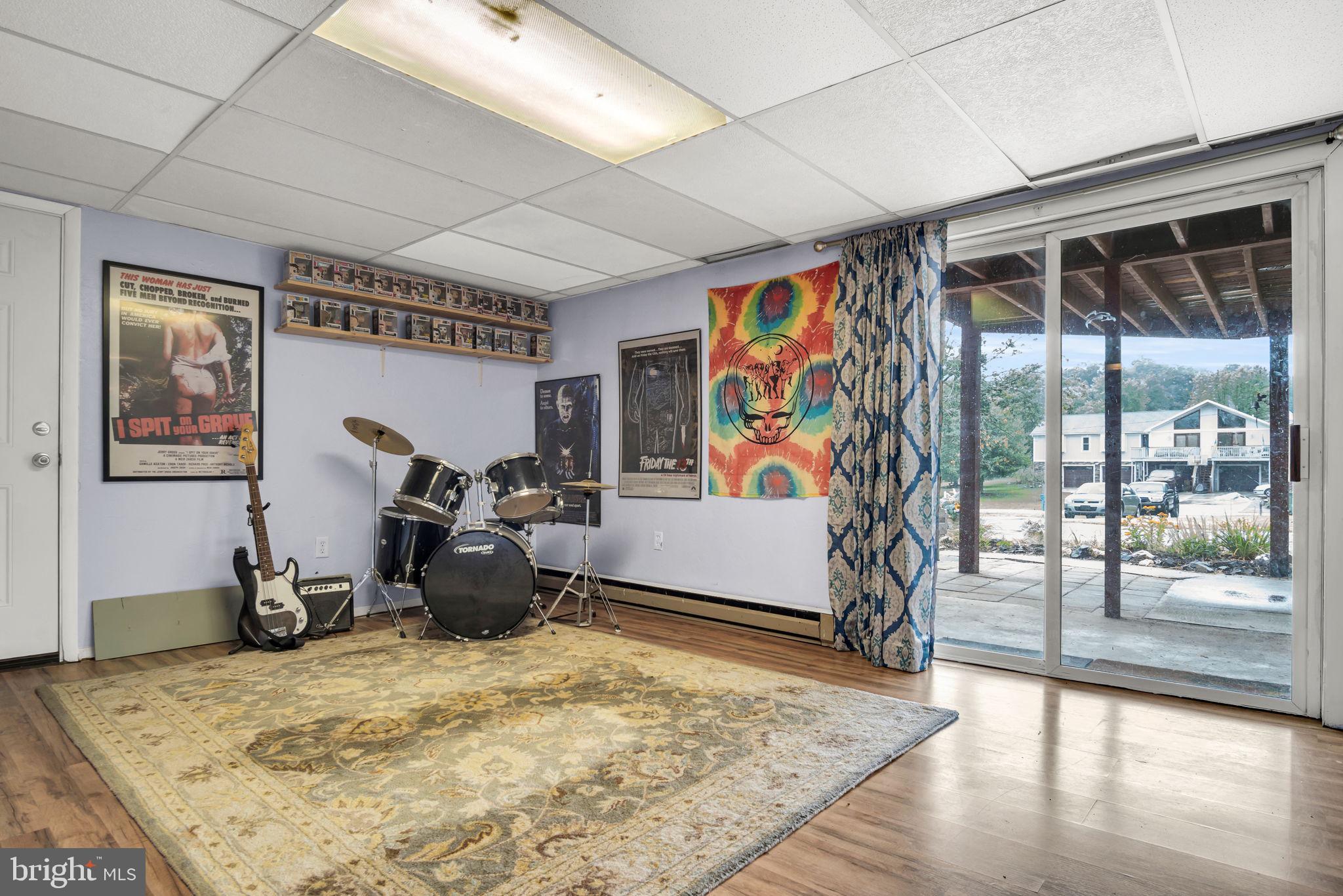 LAKE MEADE - Residential