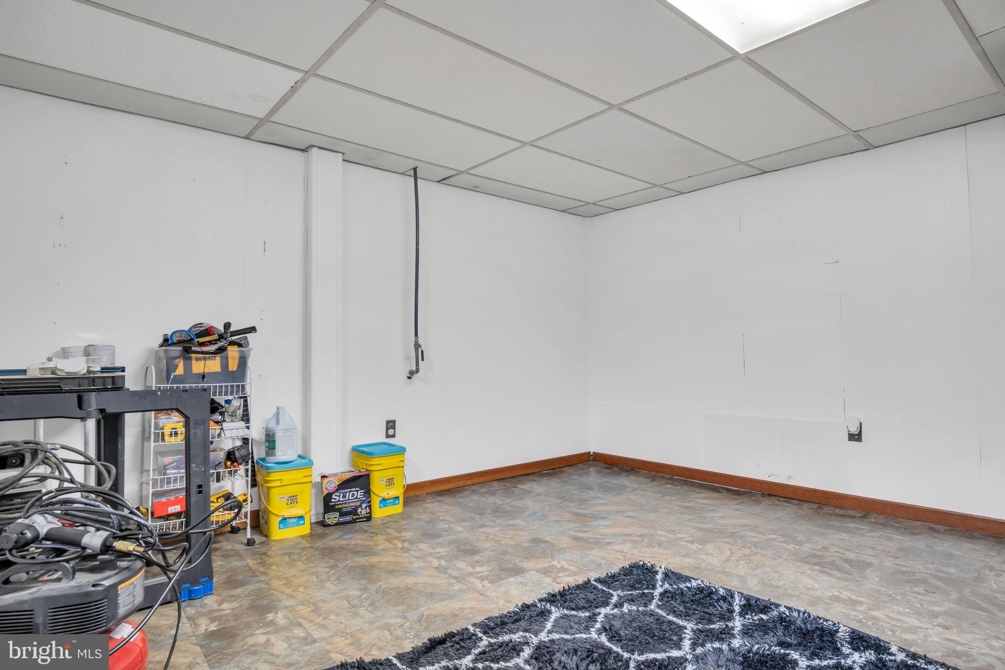 LAKE MEADE - Residential