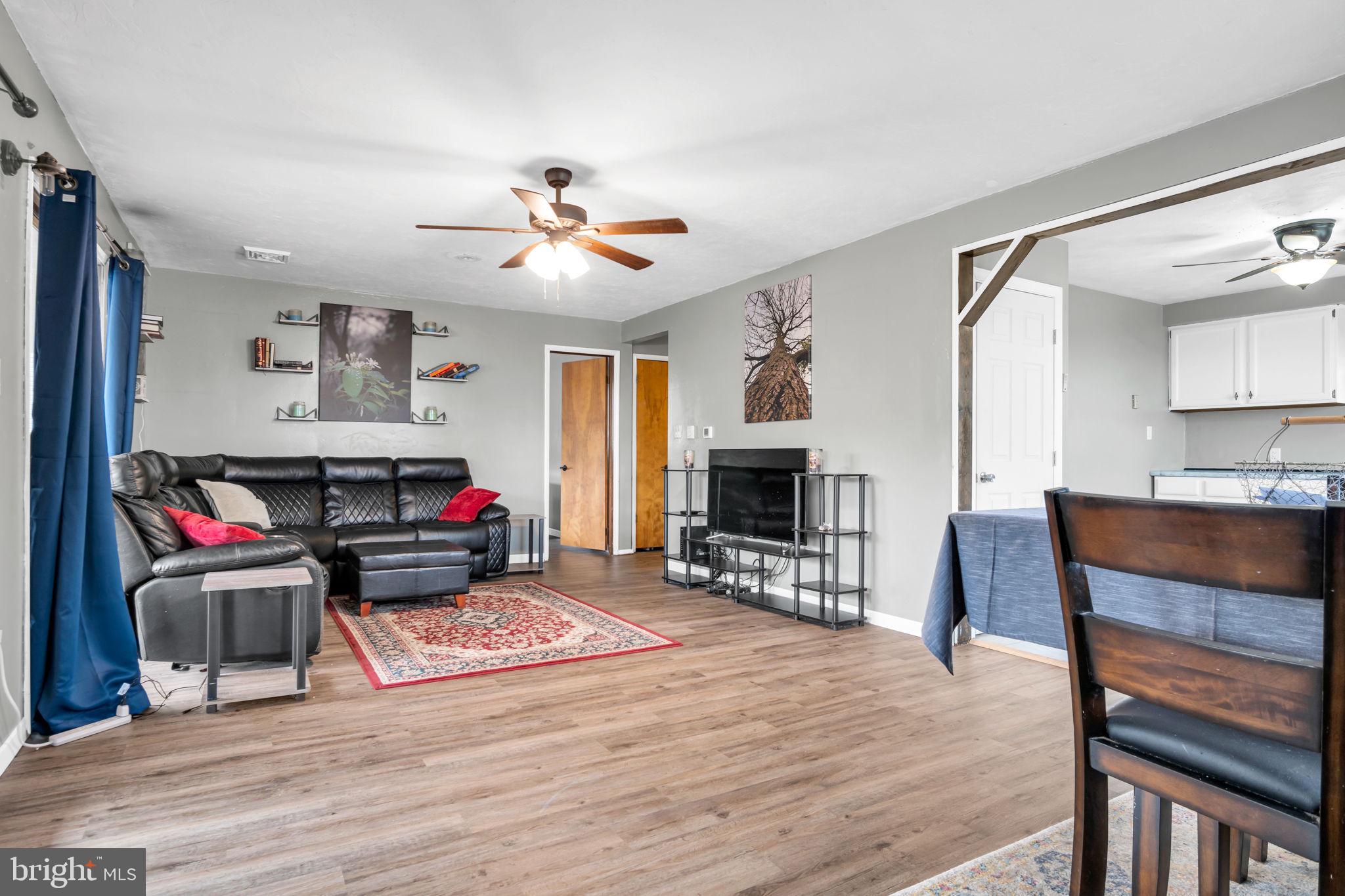 LAKE MEADE - Residential