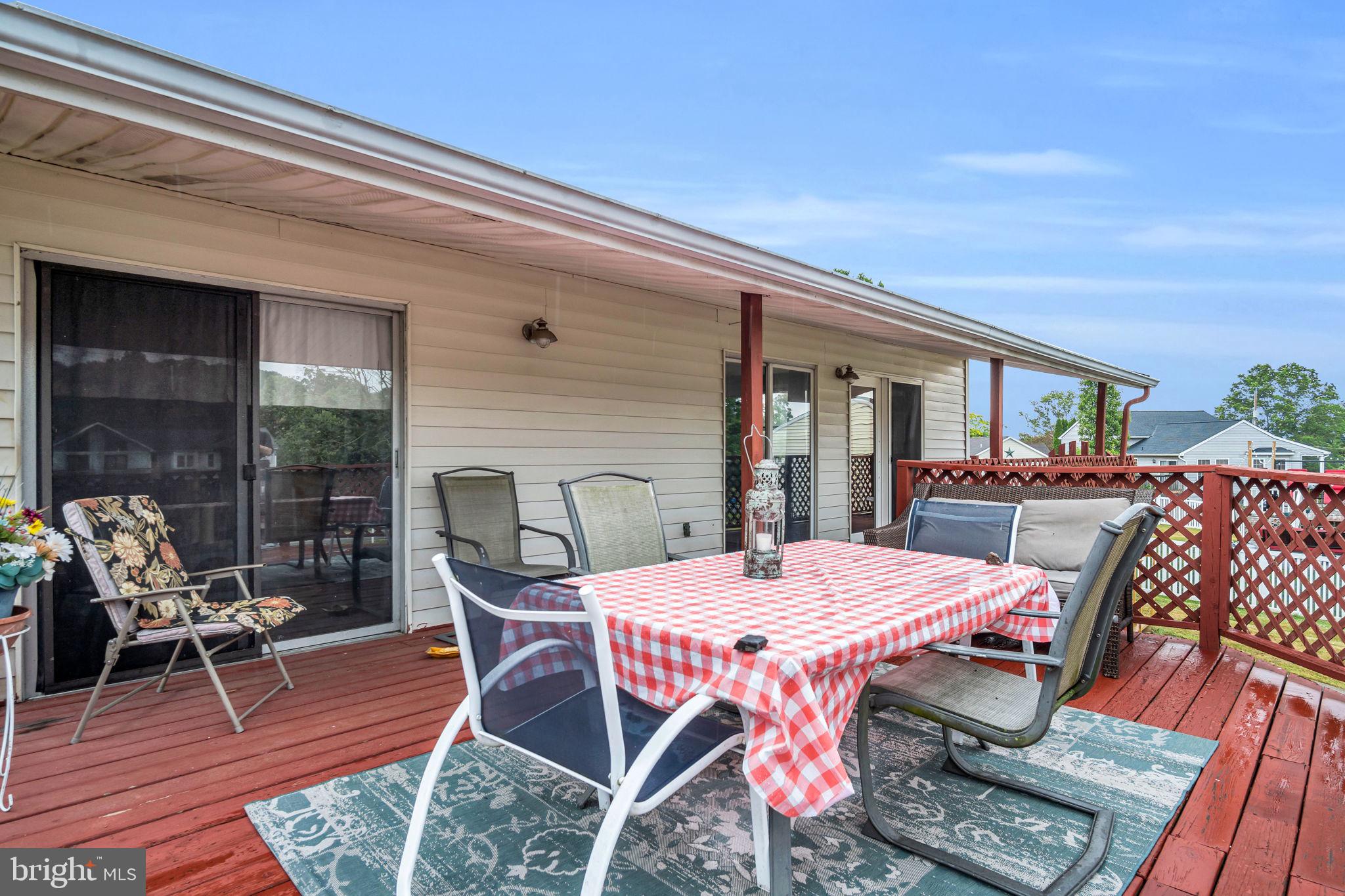 LAKE MEADE - Residential