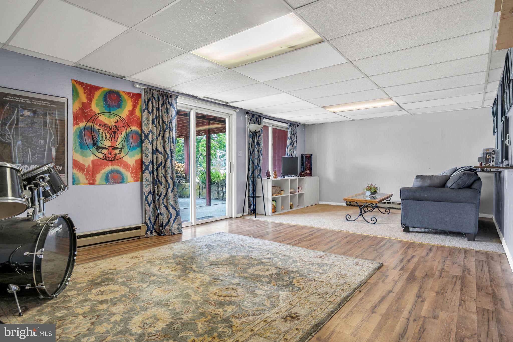 LAKE MEADE - Residential