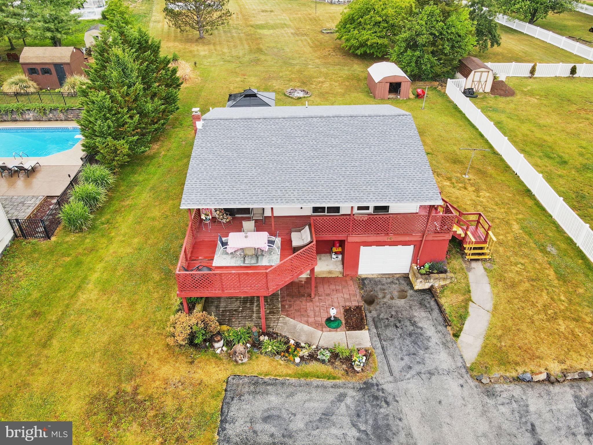 LAKE MEADE - Residential