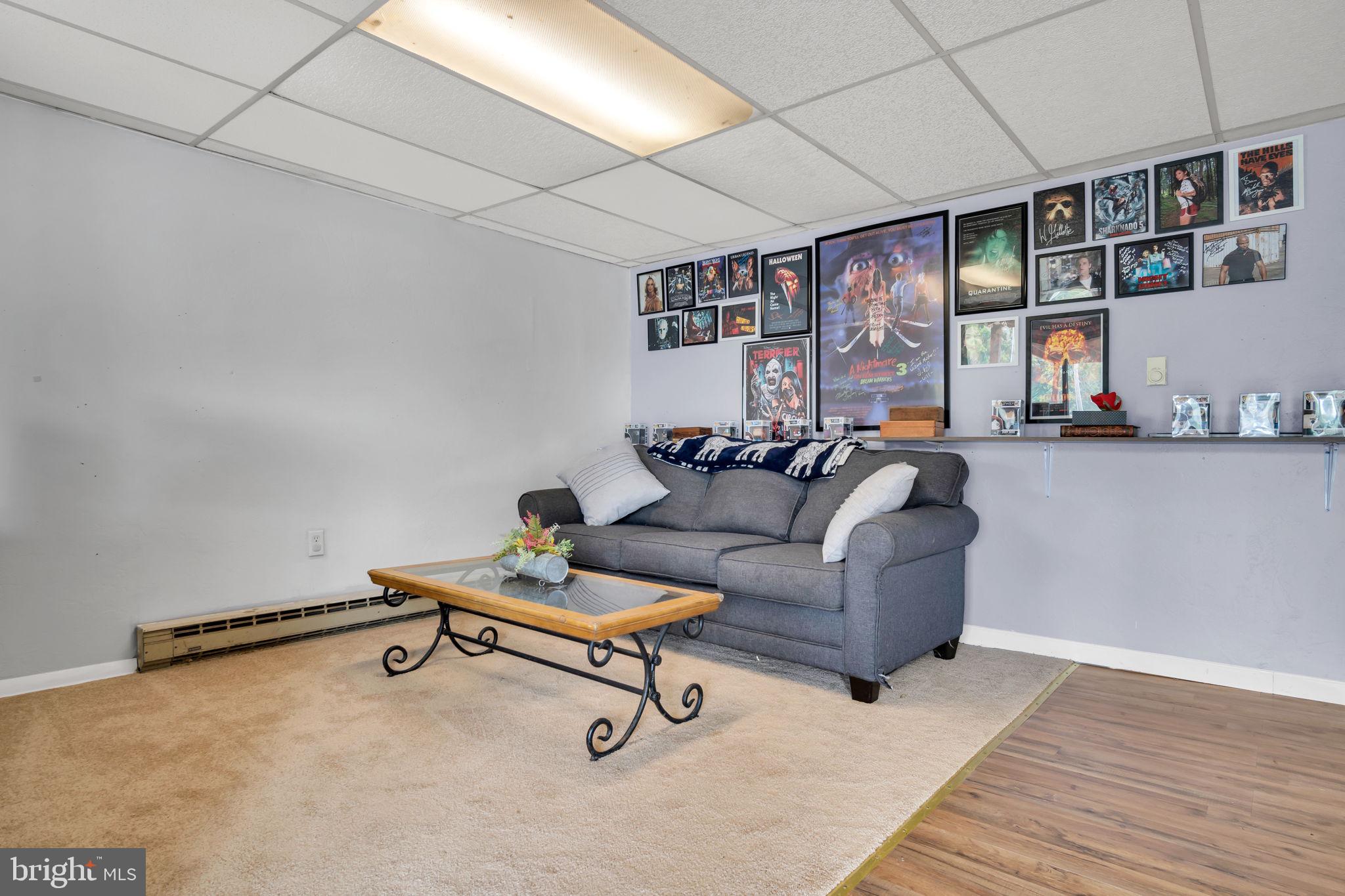 LAKE MEADE - Residential