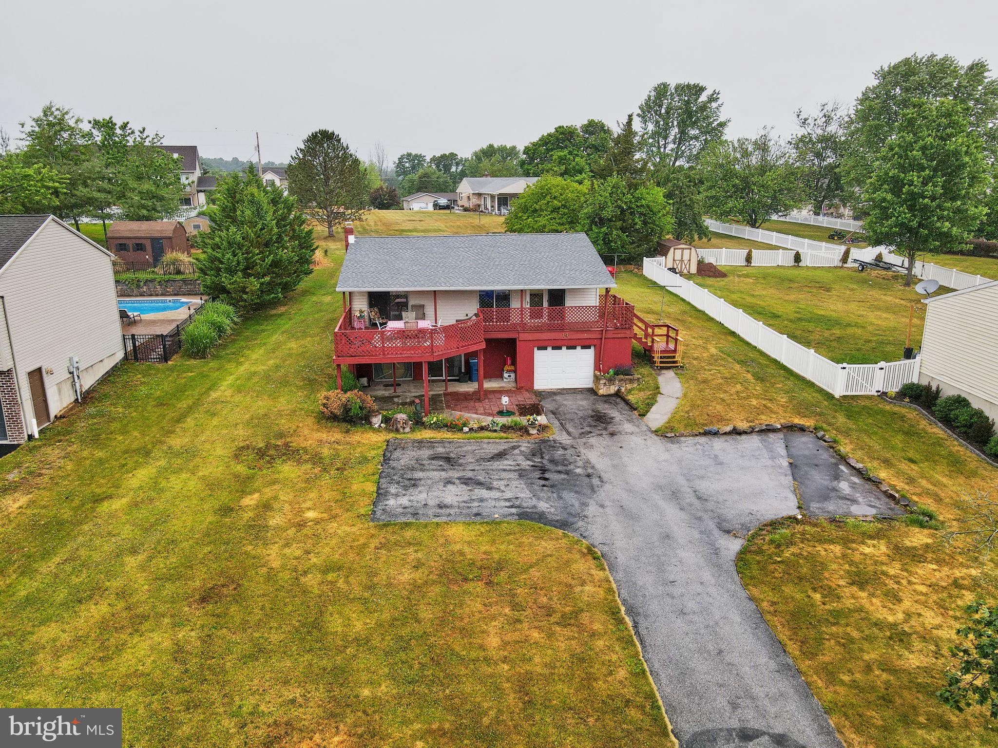 LAKE MEADE - Residential