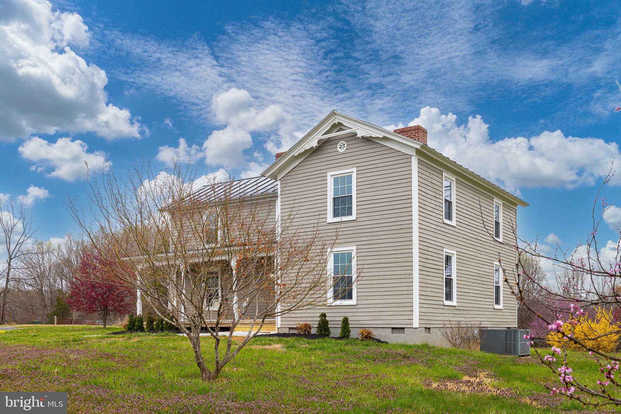 DUCKINGHOLE CREEK - Residential