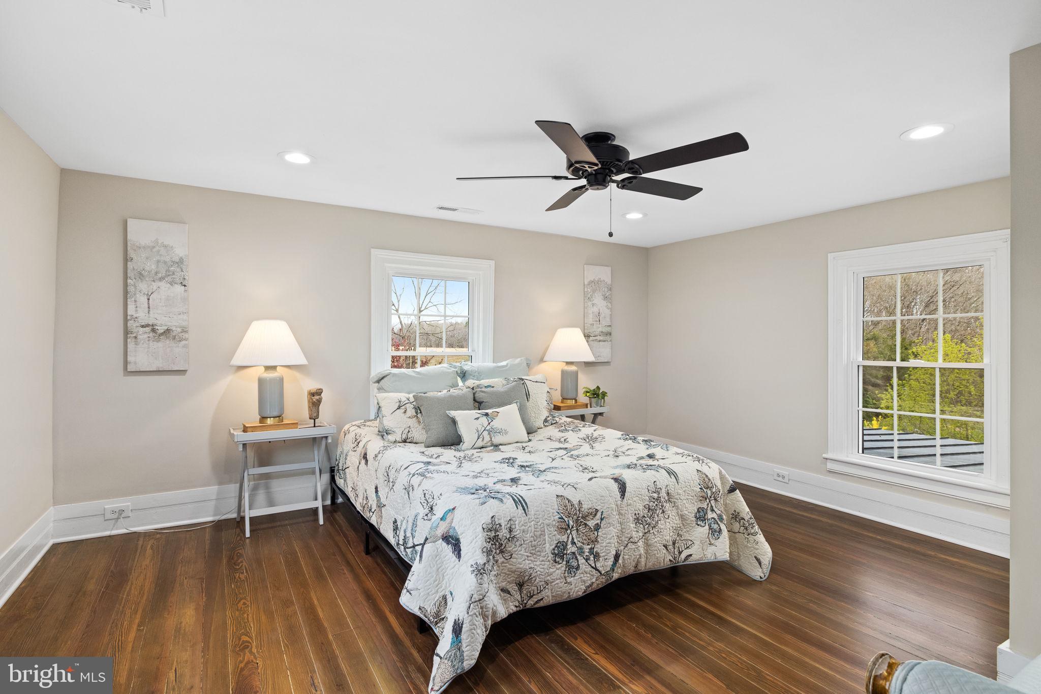 DUCKINGHOLE CREEK - Residential