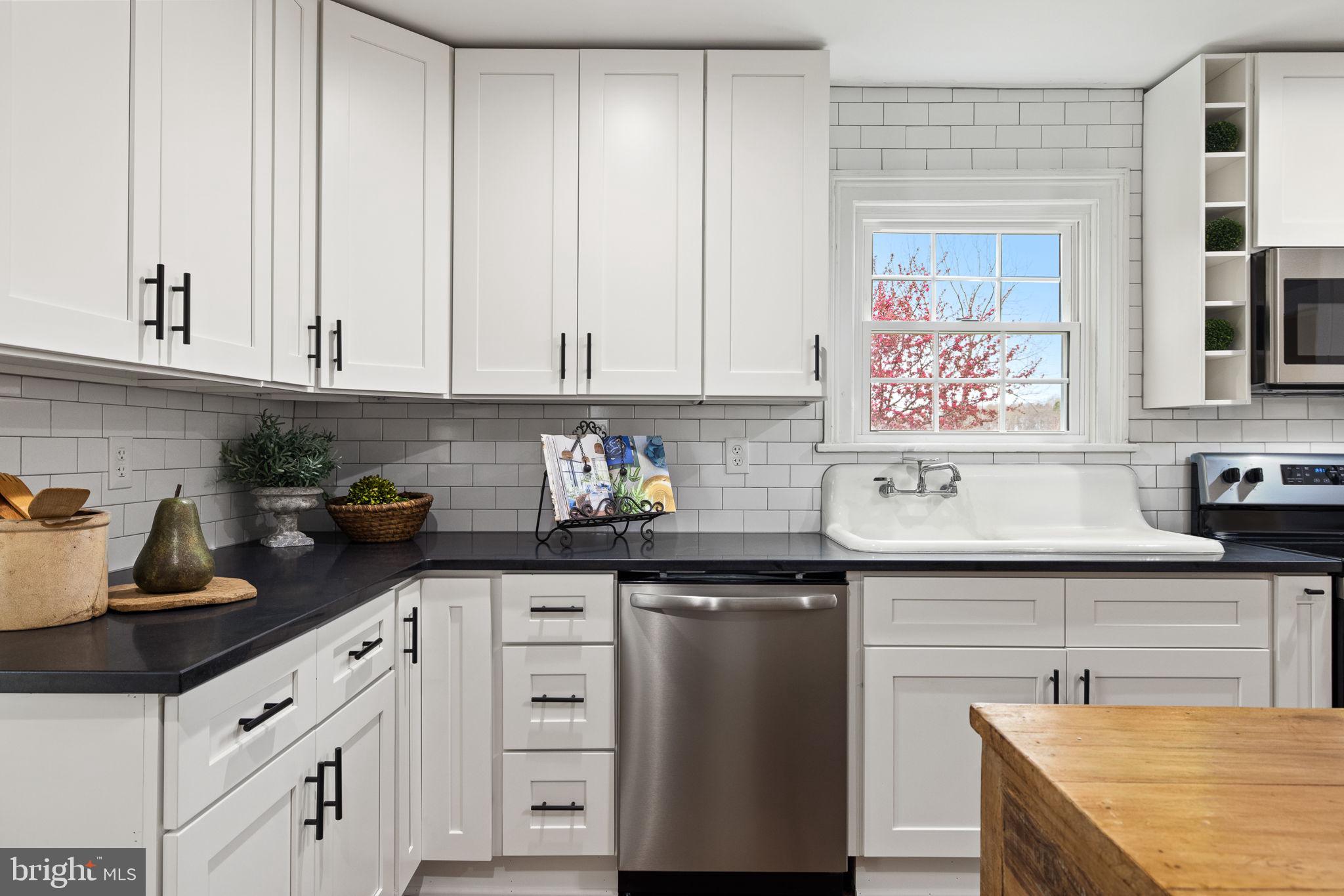 DUCKINGHOLE CREEK - Residential