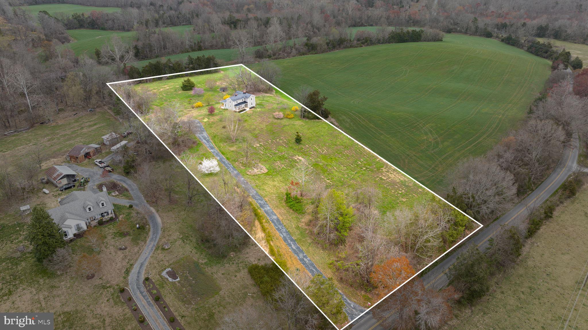 DUCKINGHOLE CREEK - Residential