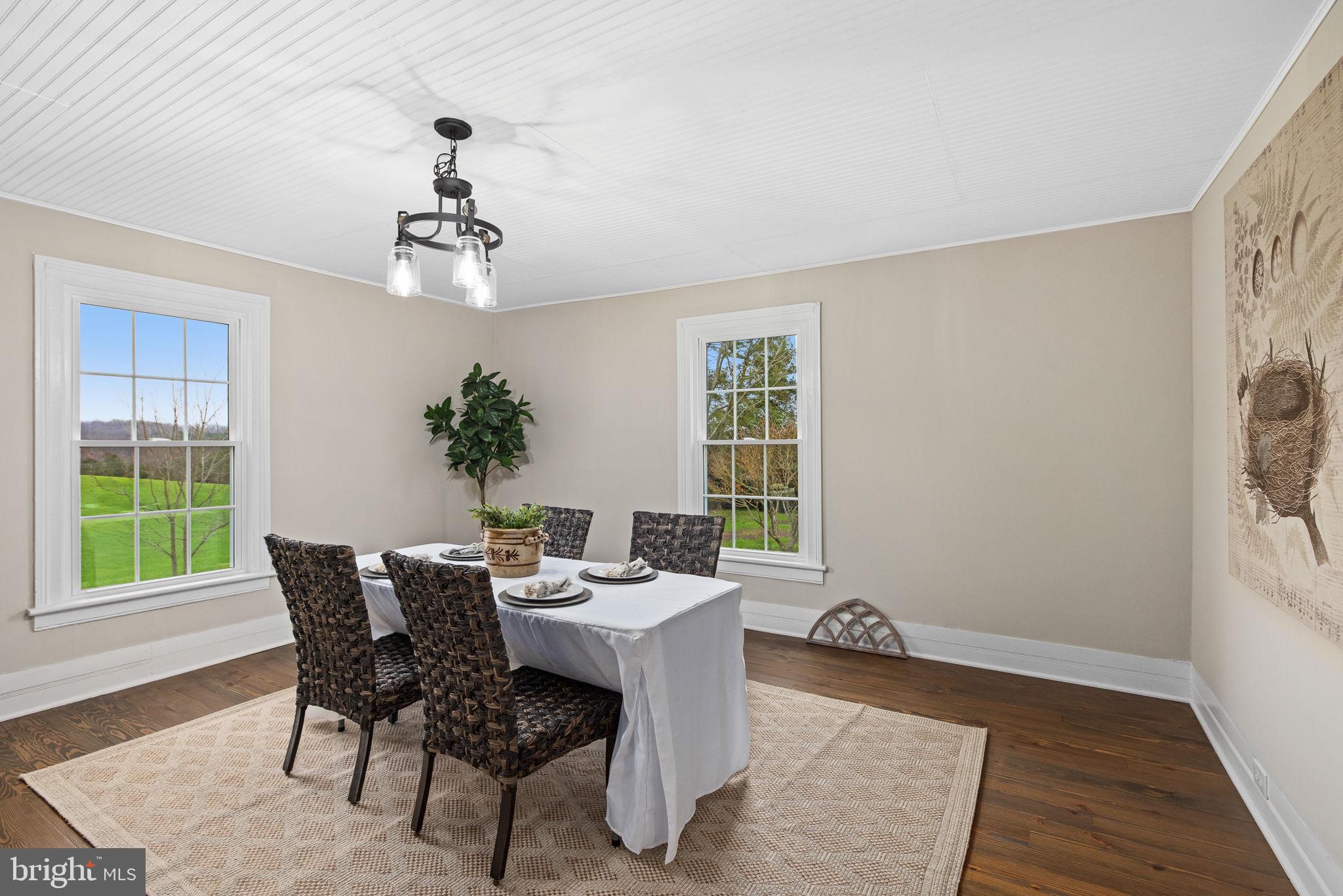 DUCKINGHOLE CREEK - Residential