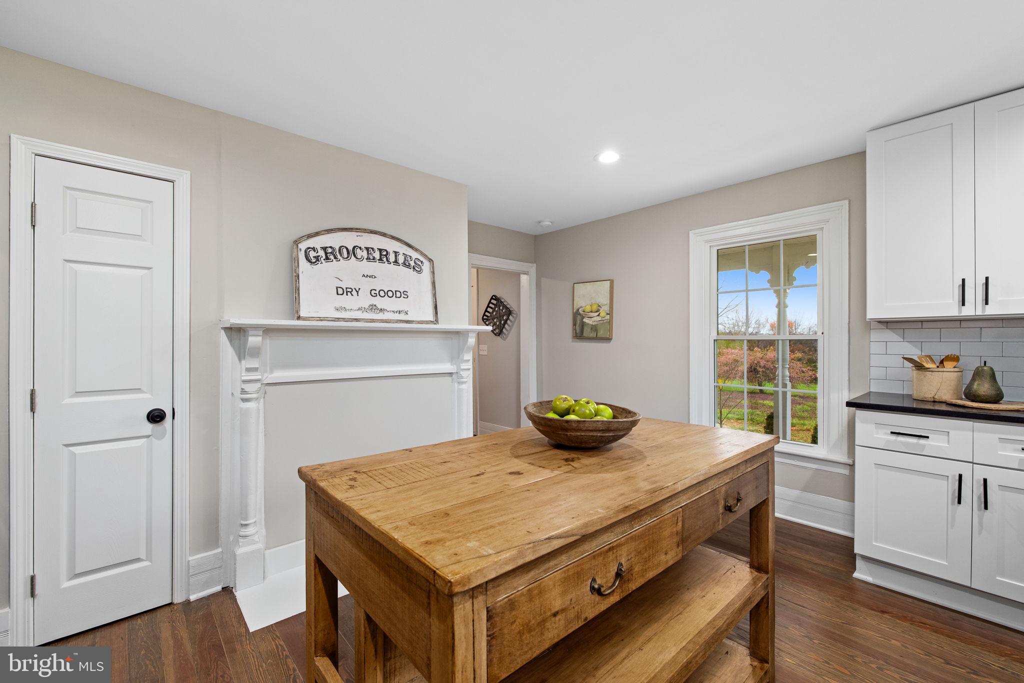 DUCKINGHOLE CREEK - Residential