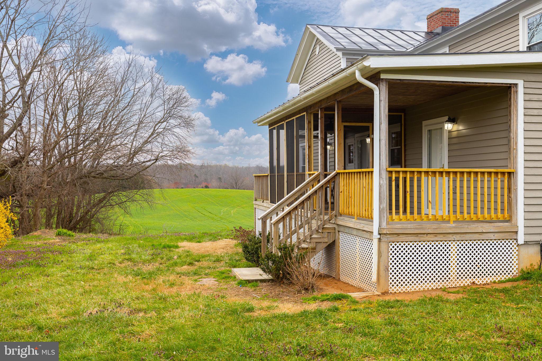 DUCKINGHOLE CREEK - Residential