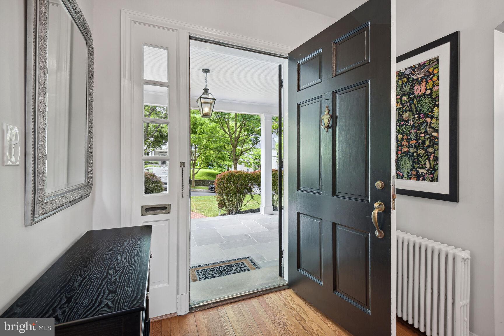 CHEVY CHASE VILLAGE - Residential