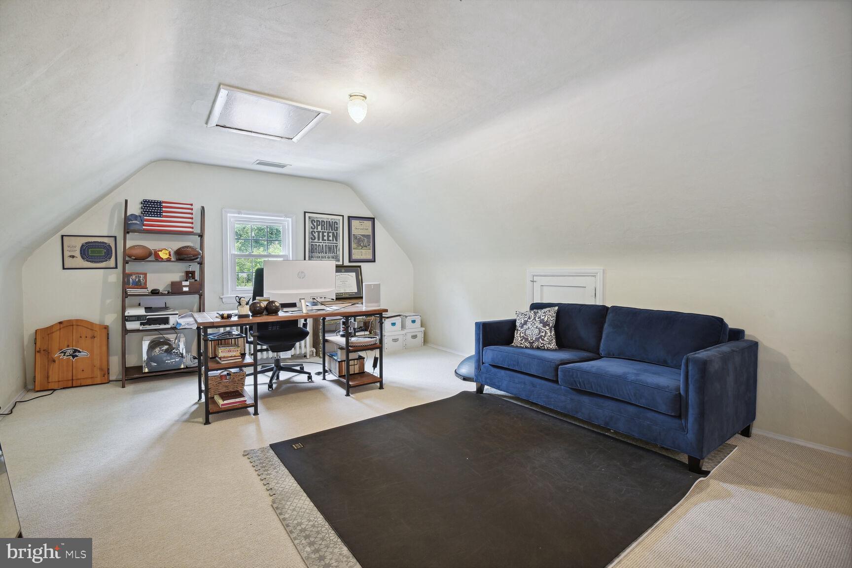 CHEVY CHASE VILLAGE - Residential